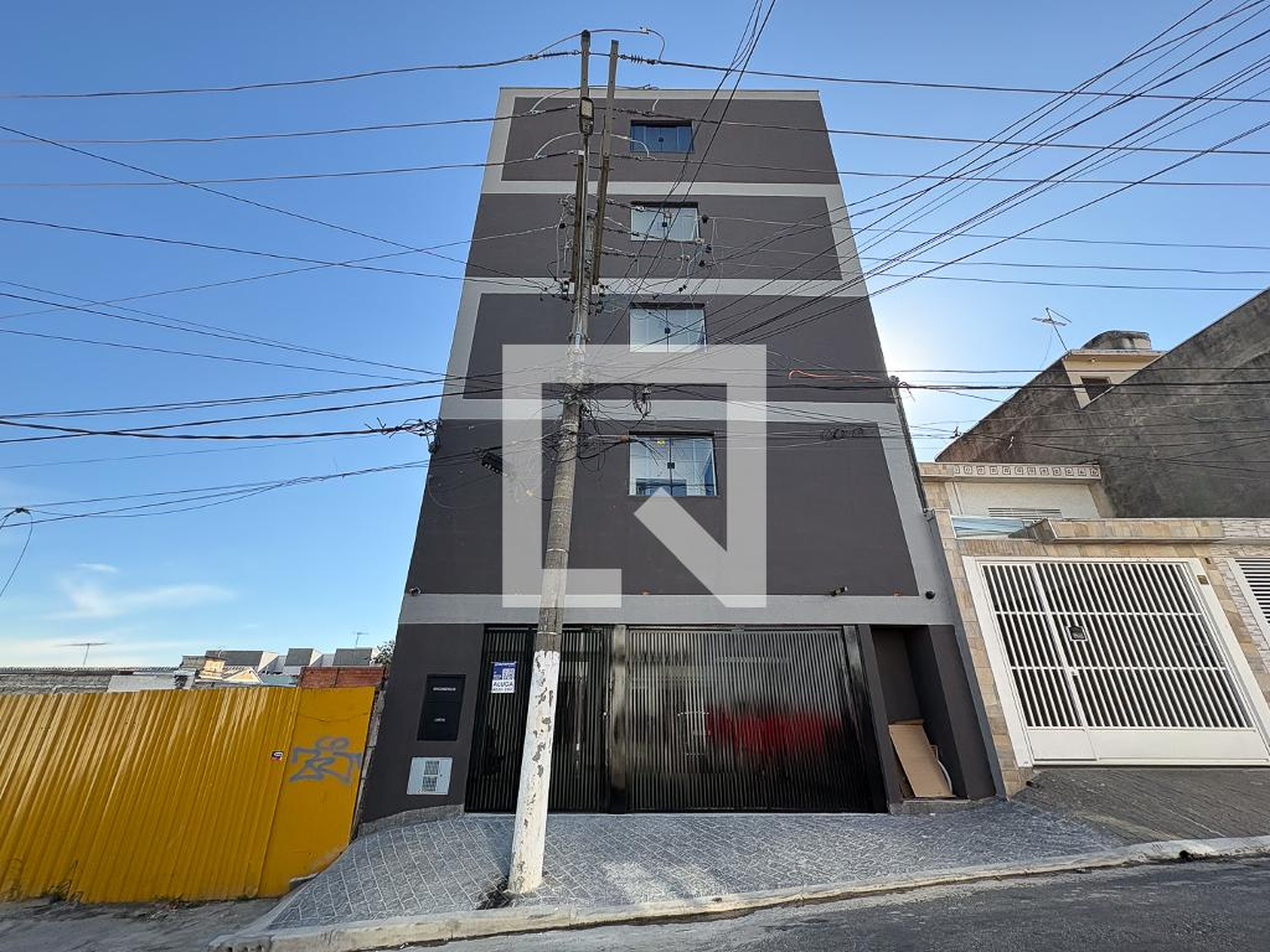 Fachada Condomínio em Rua Mandiúba, 360