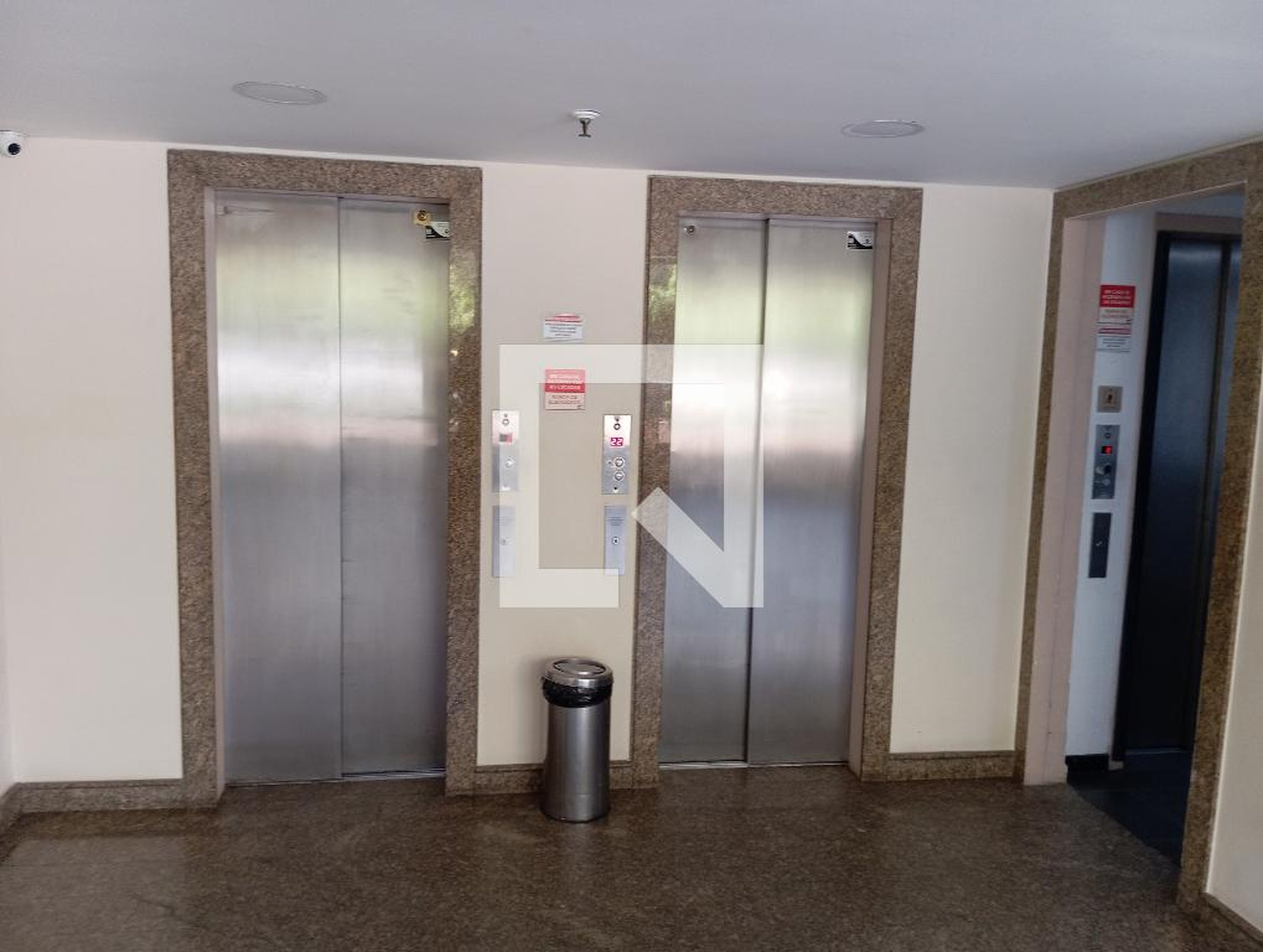 Elevador Condomínio em Avenida Prefeito Dulcídio Cardoso, 2847