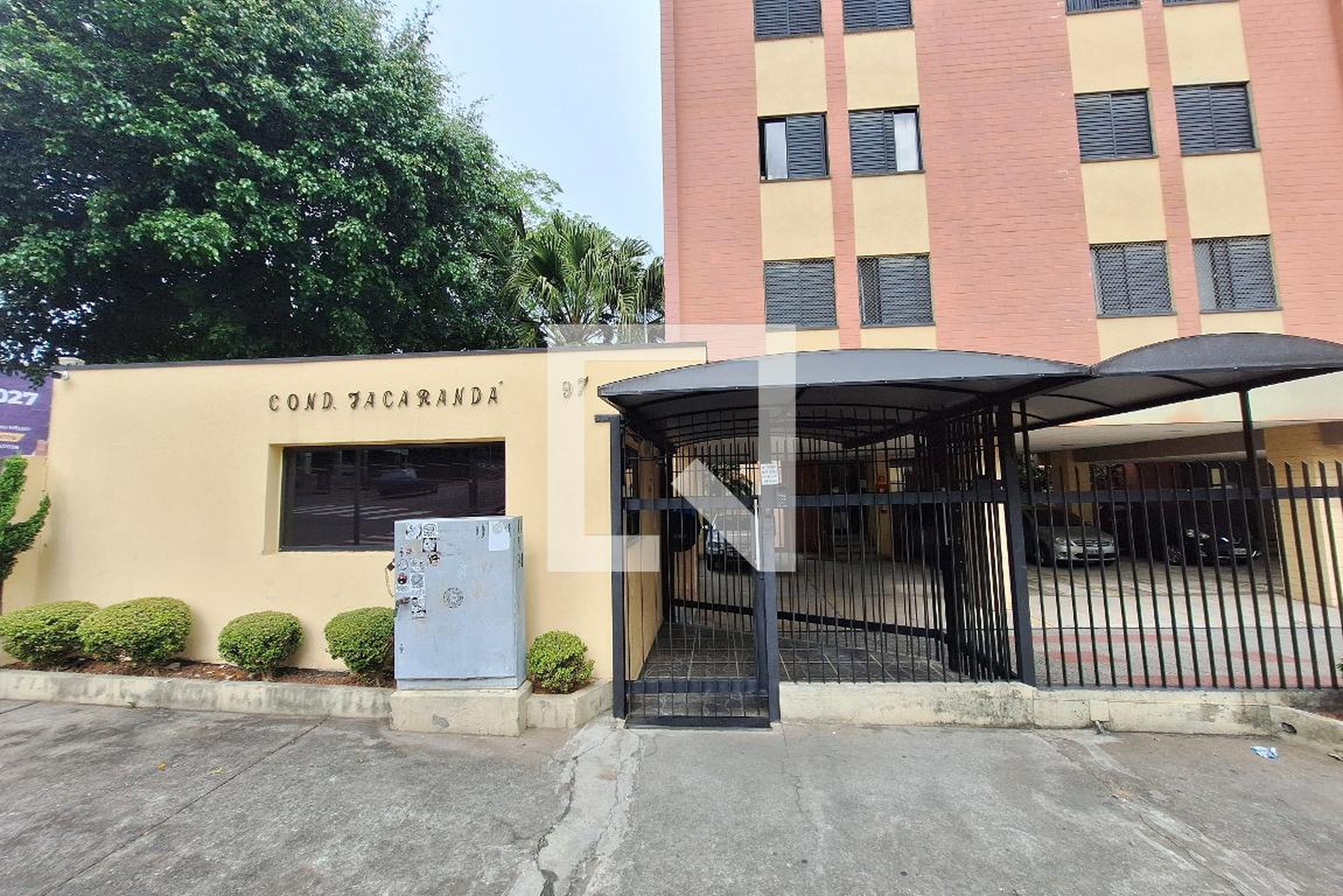 Fachada Condomínio Jacarandá