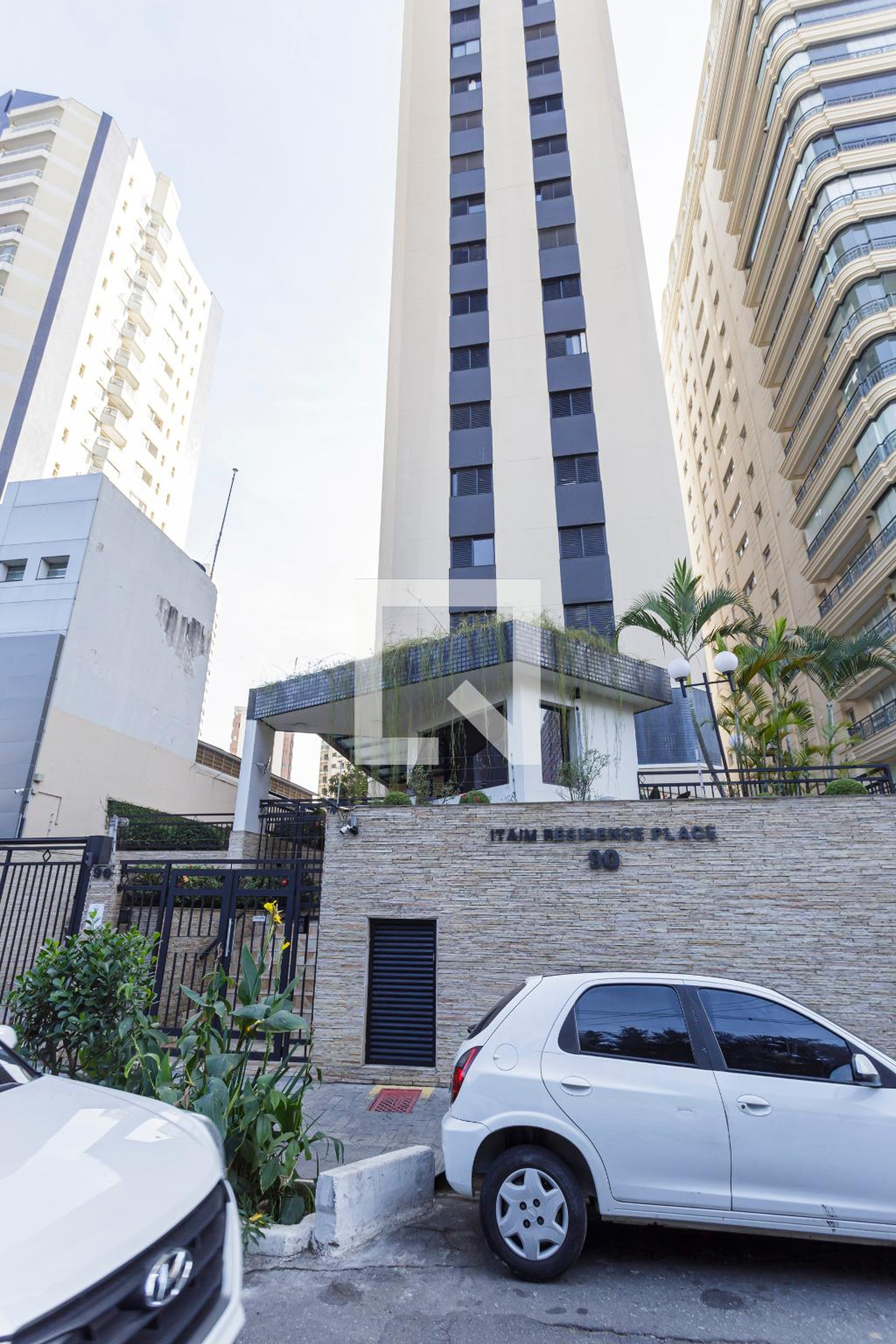 Fachada Edifício Itaim Residence Place