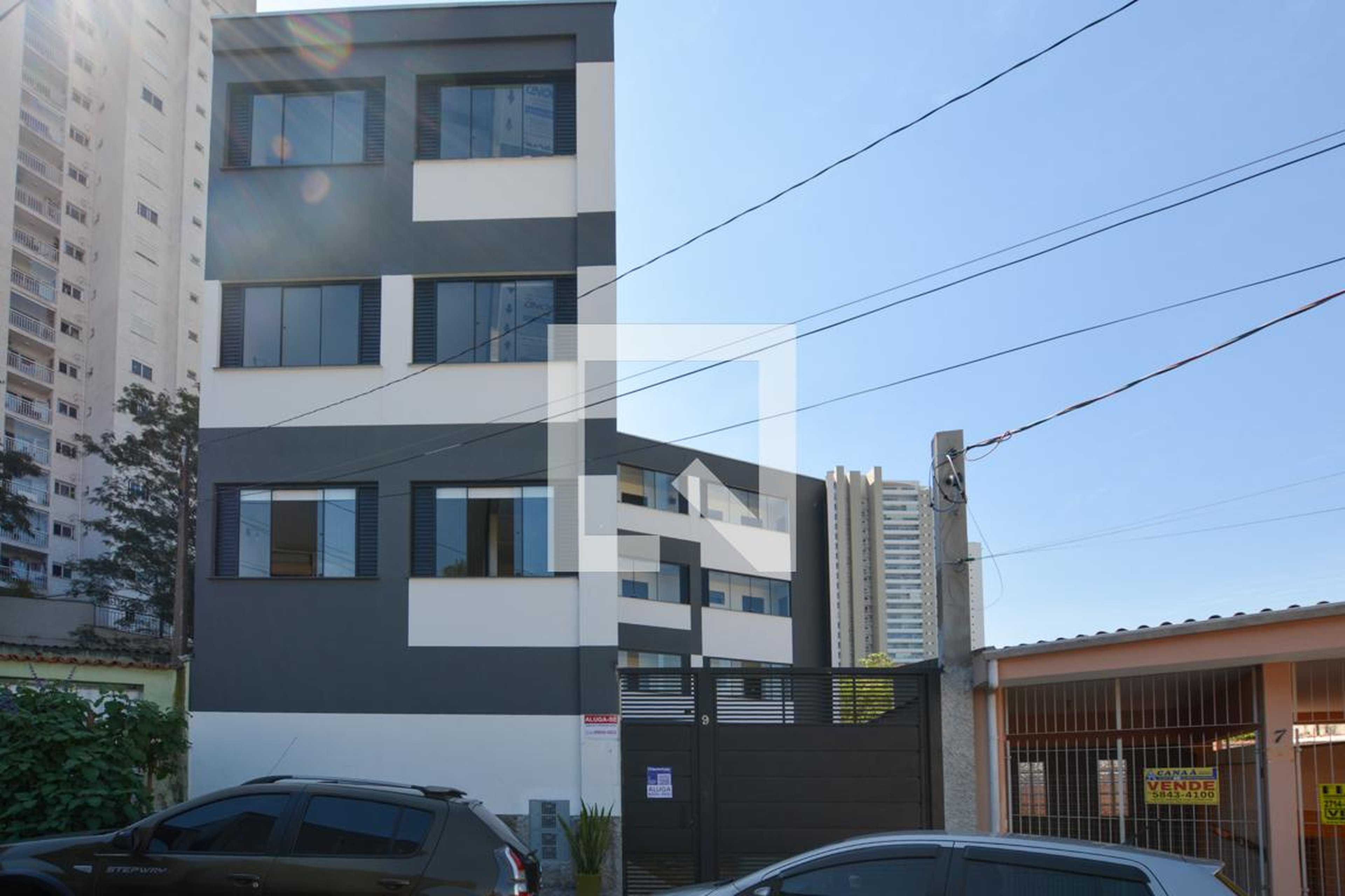 Fachada Condomínio em Rua Bento de Moura, 9