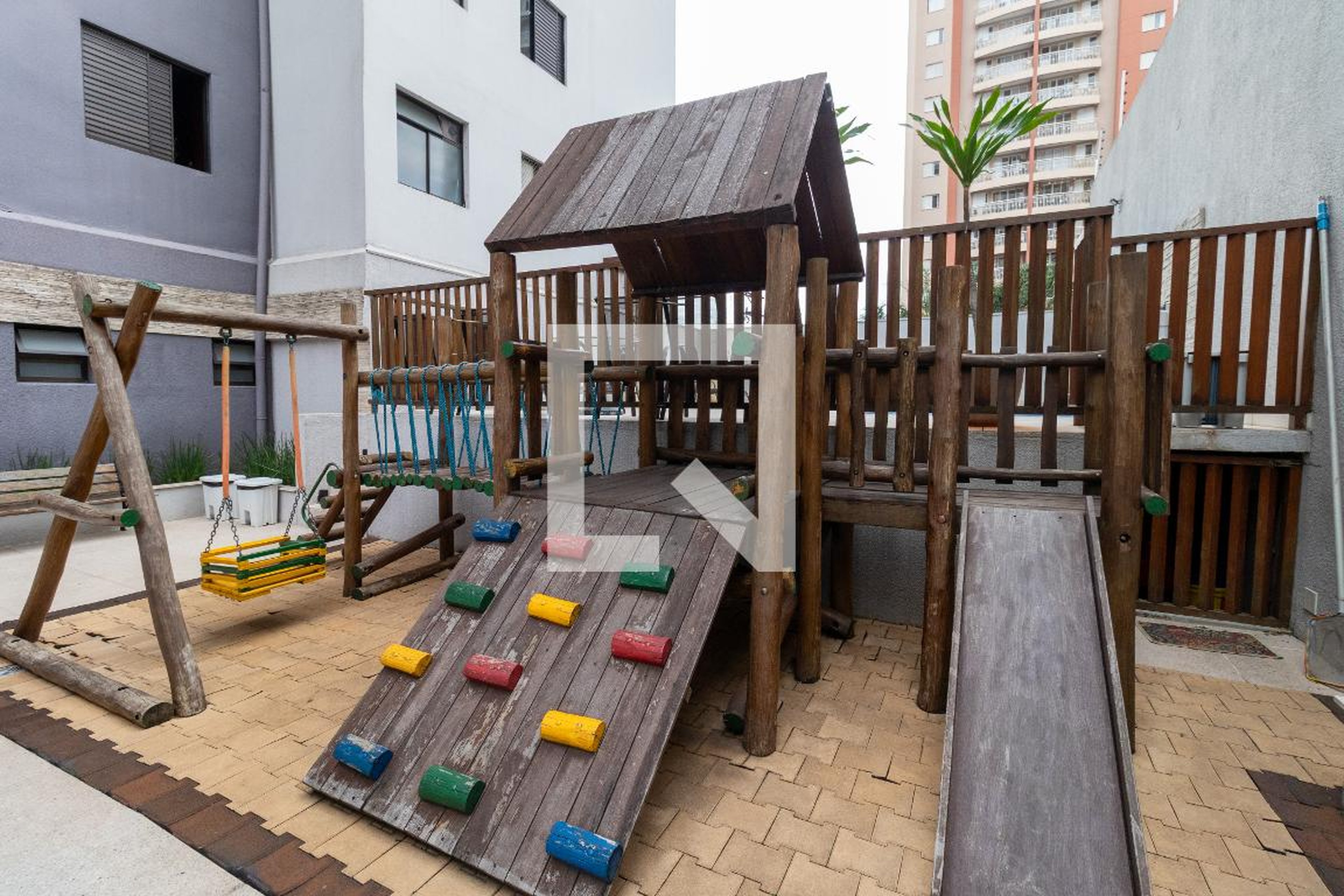 Playground - Queens Garden