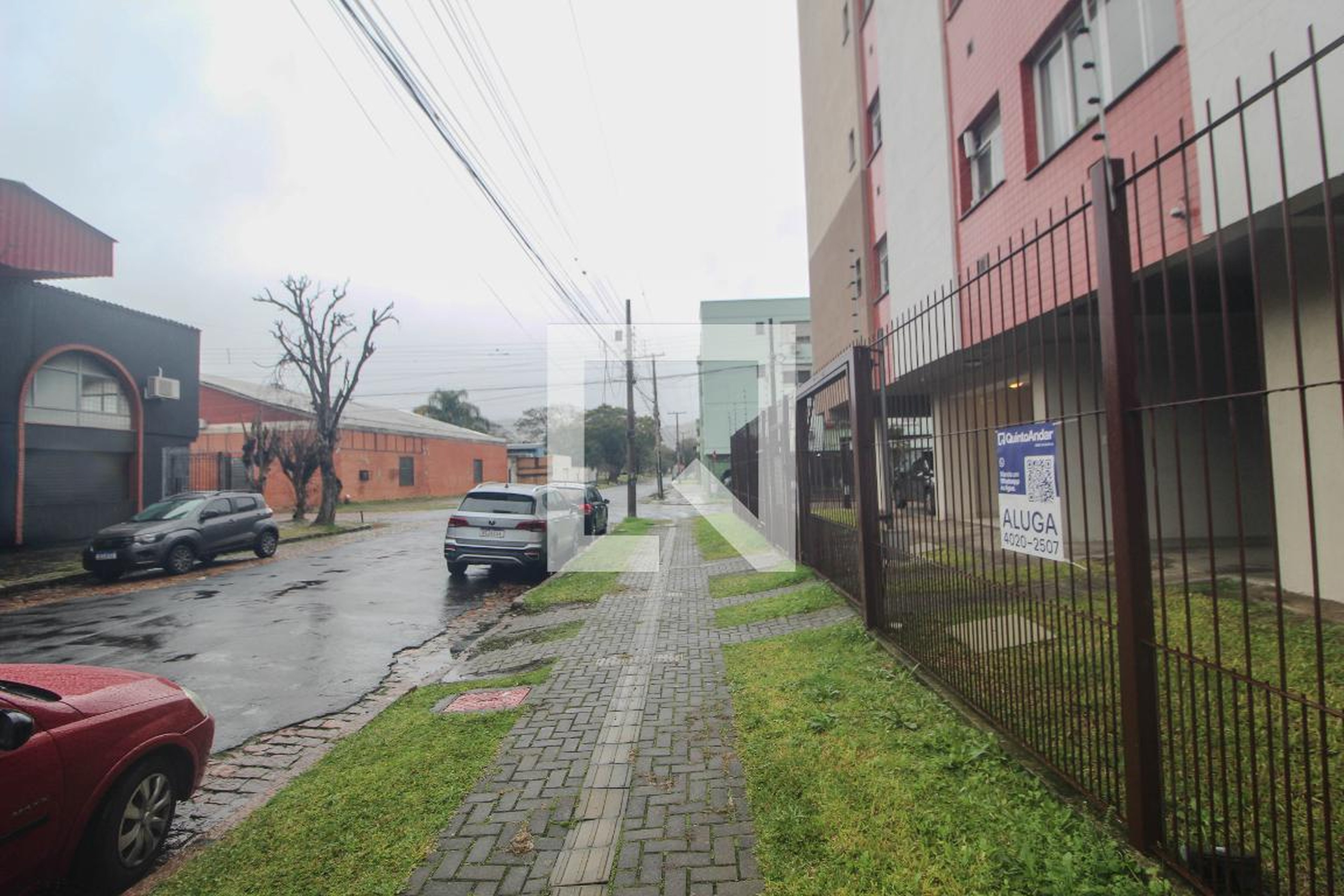Fachada Condomínio em Rua Doutor Félix Contreiras Rodrigues, 560