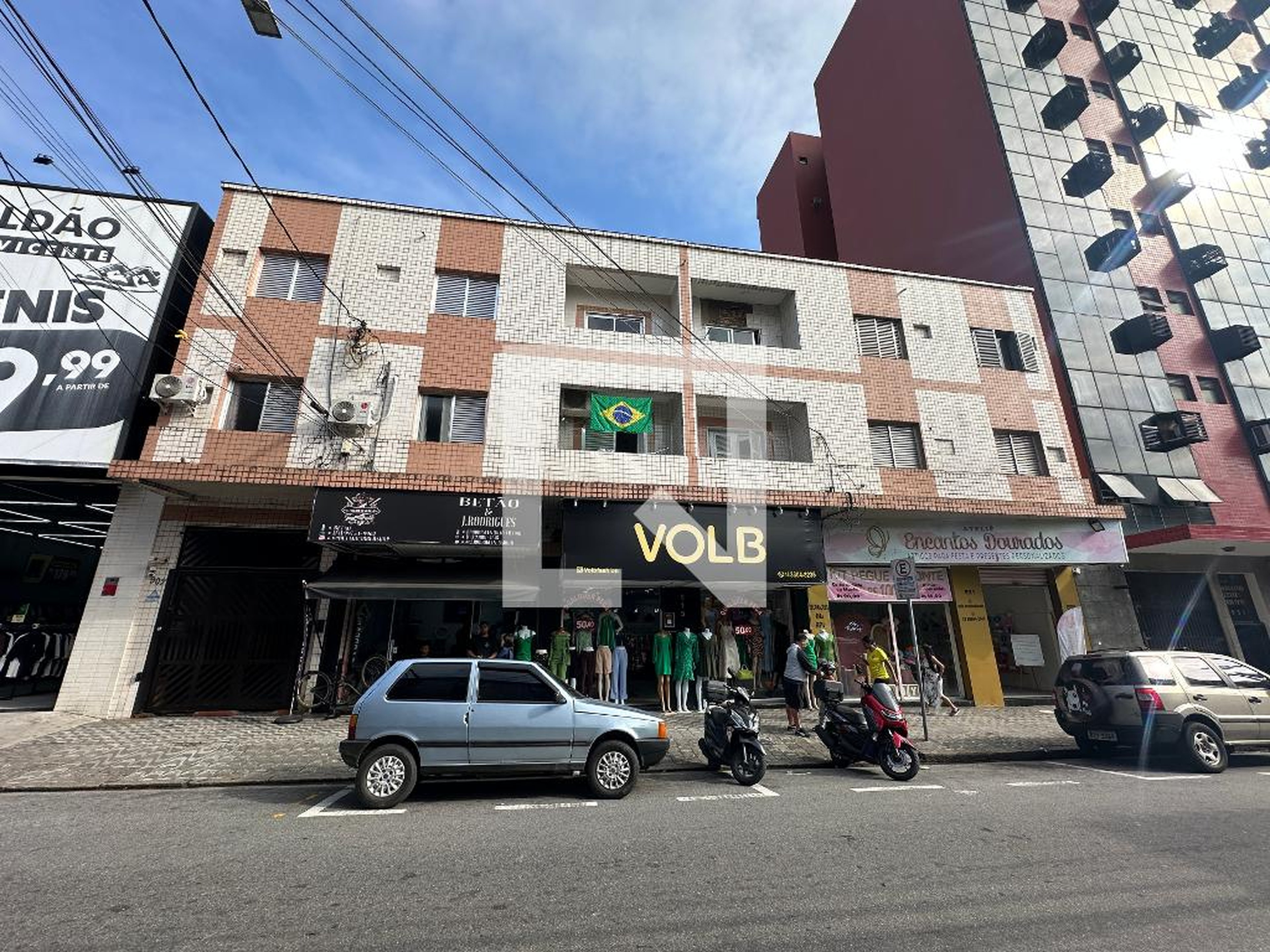 Fachada do Prédio Condomínio em Rua Frei Gaspar, 907