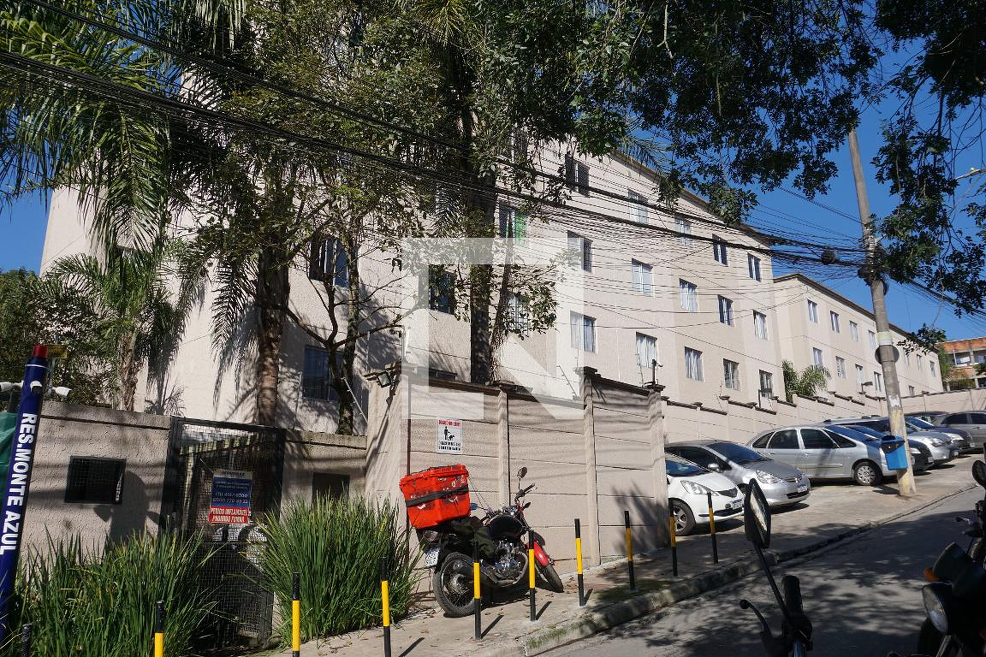 Fachada Condomínio Monte Azul