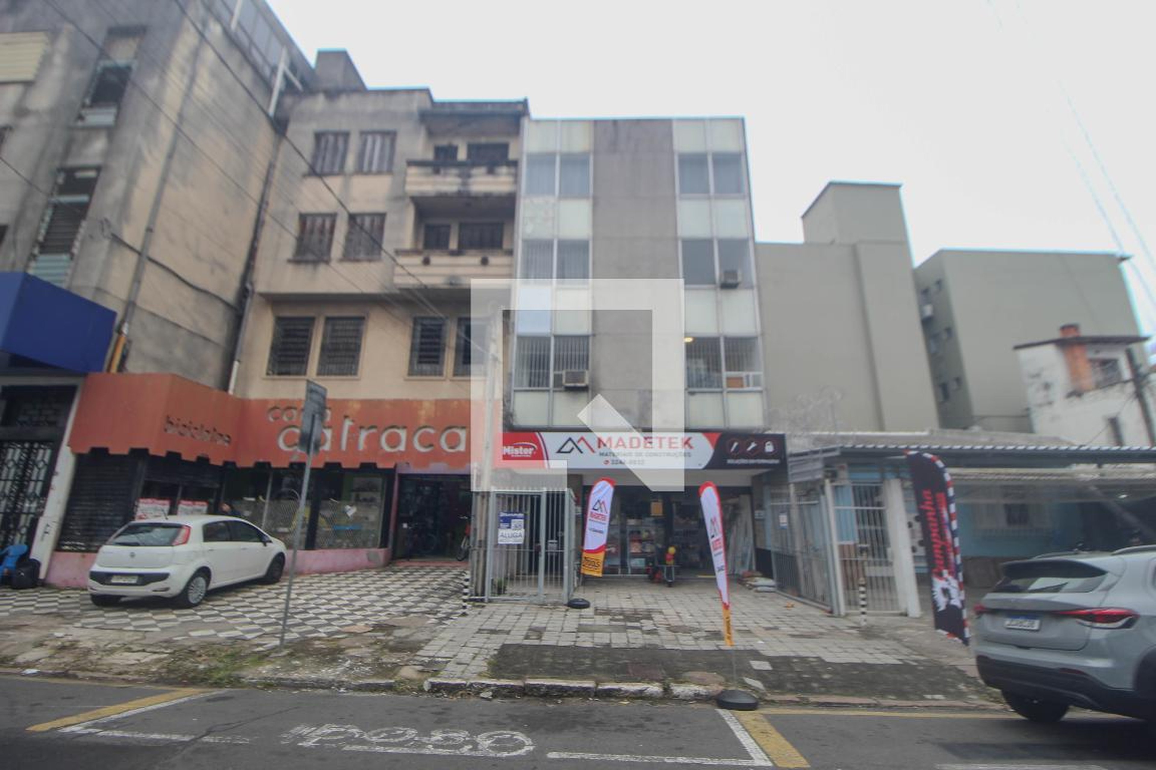 Fachada Condomínio em Rua Visconde do Herval, 1371