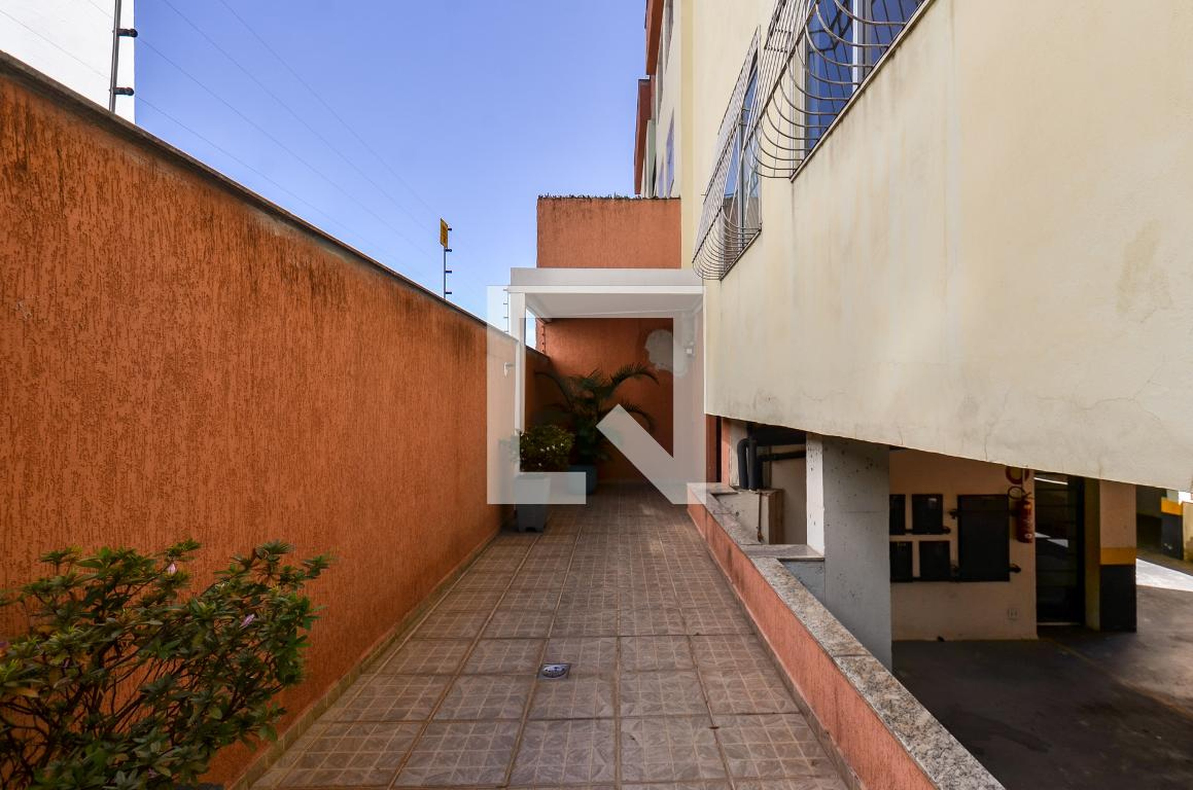 Entrada - Edifício Versalhes