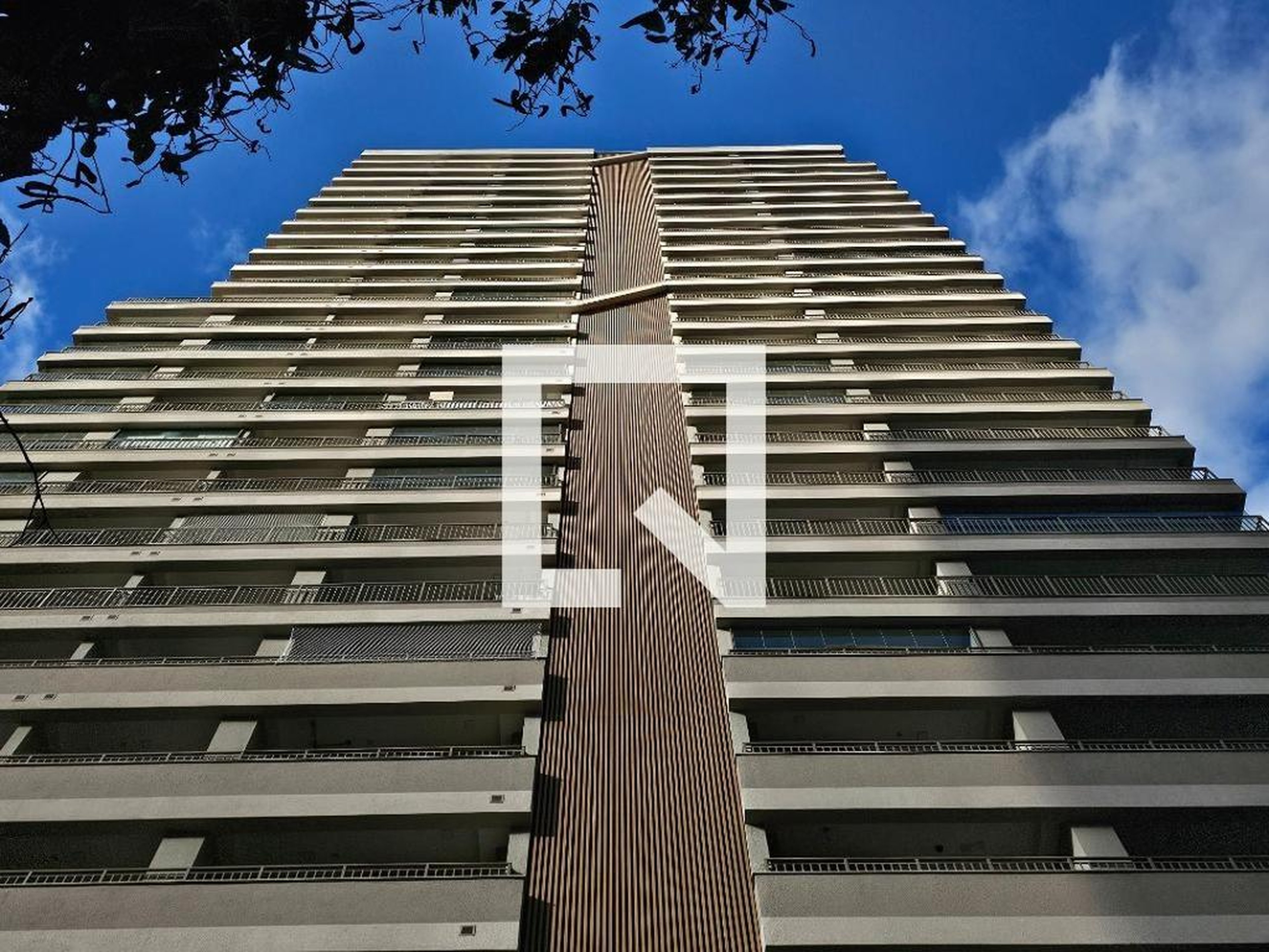 Fachada Condomínio Le Quartier