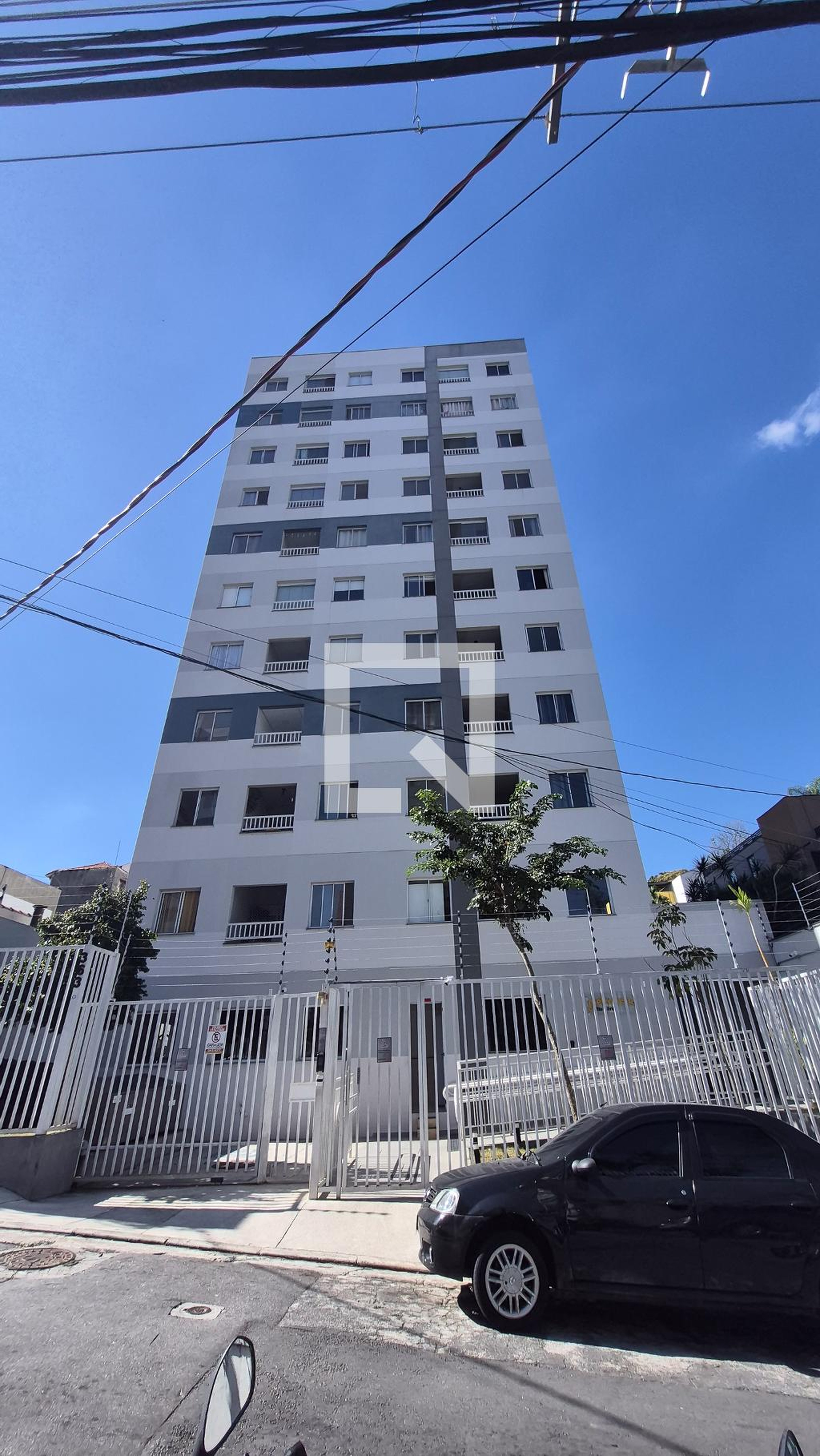 Fachada Condomínio em Rua Comendador Francisco Pettinati, 365