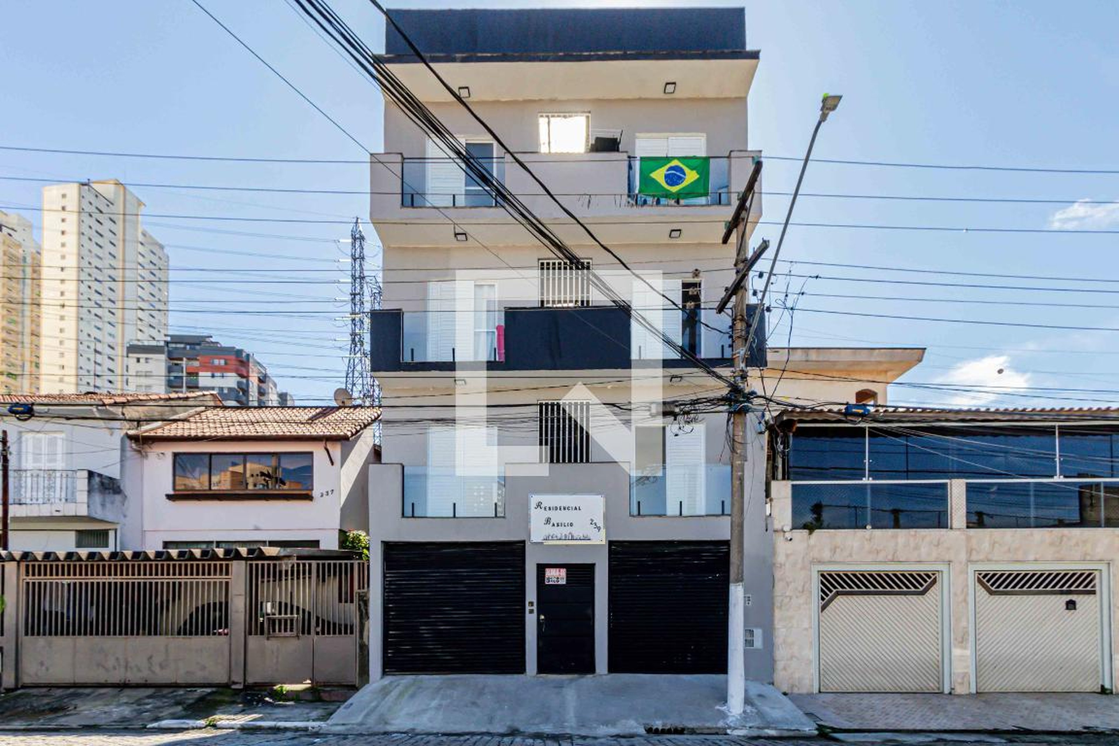 Fachada Condomínio em Rua Bruno Bertucci, 239