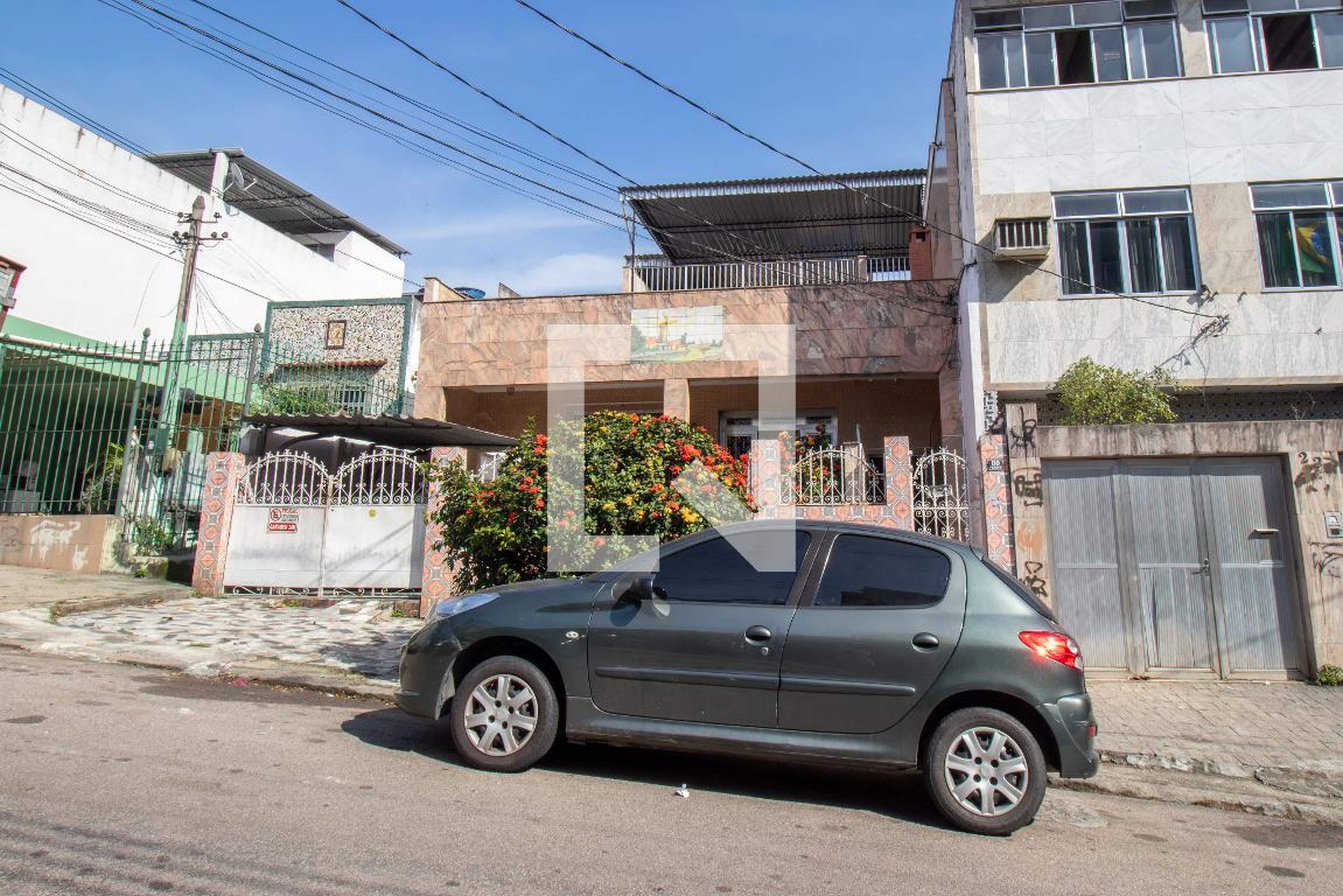 Fachada Condomínio em Rua José Vieira Filho, 30