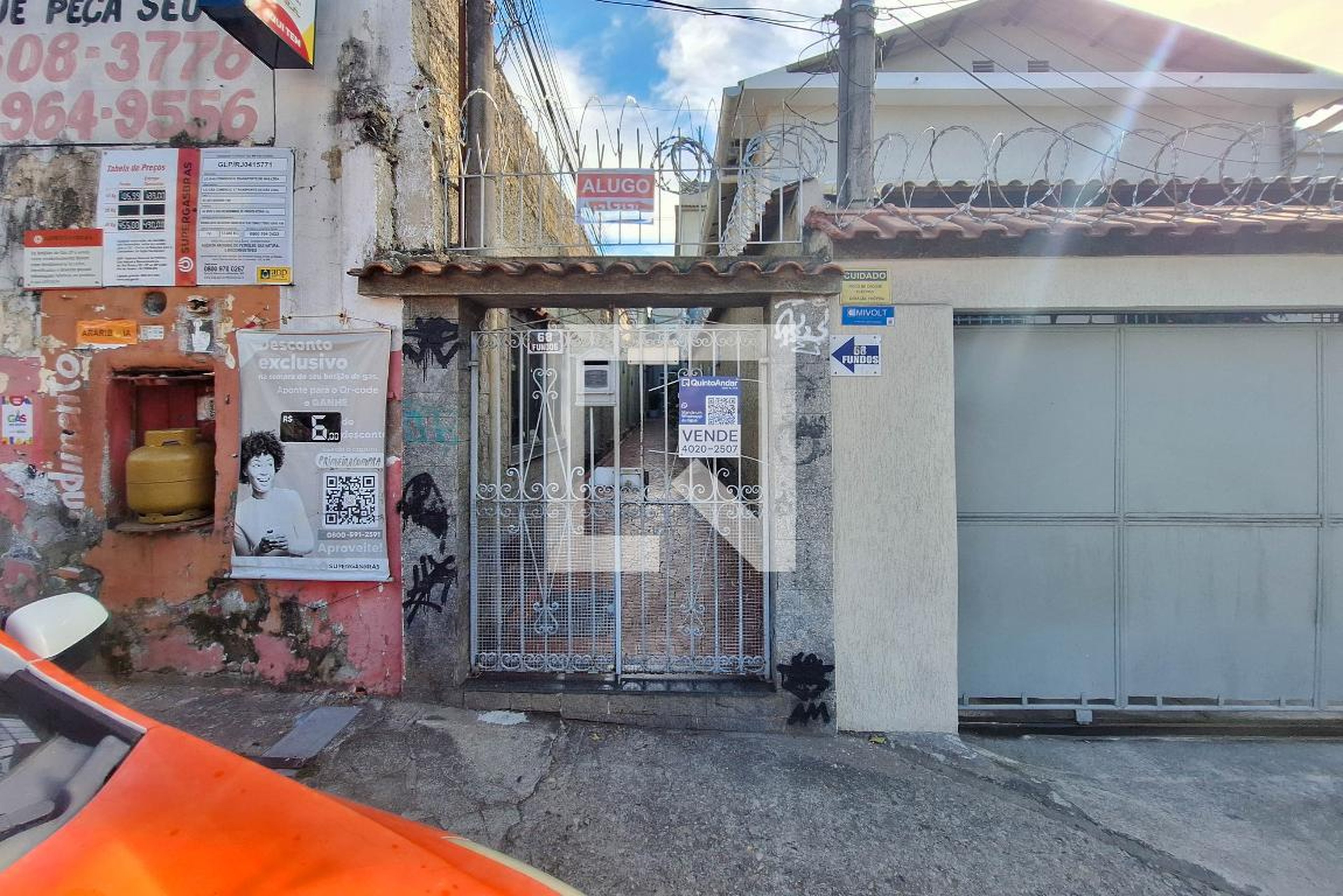 Fachada Condomínio em Avenida Vinte e Dois de Novembro, 68