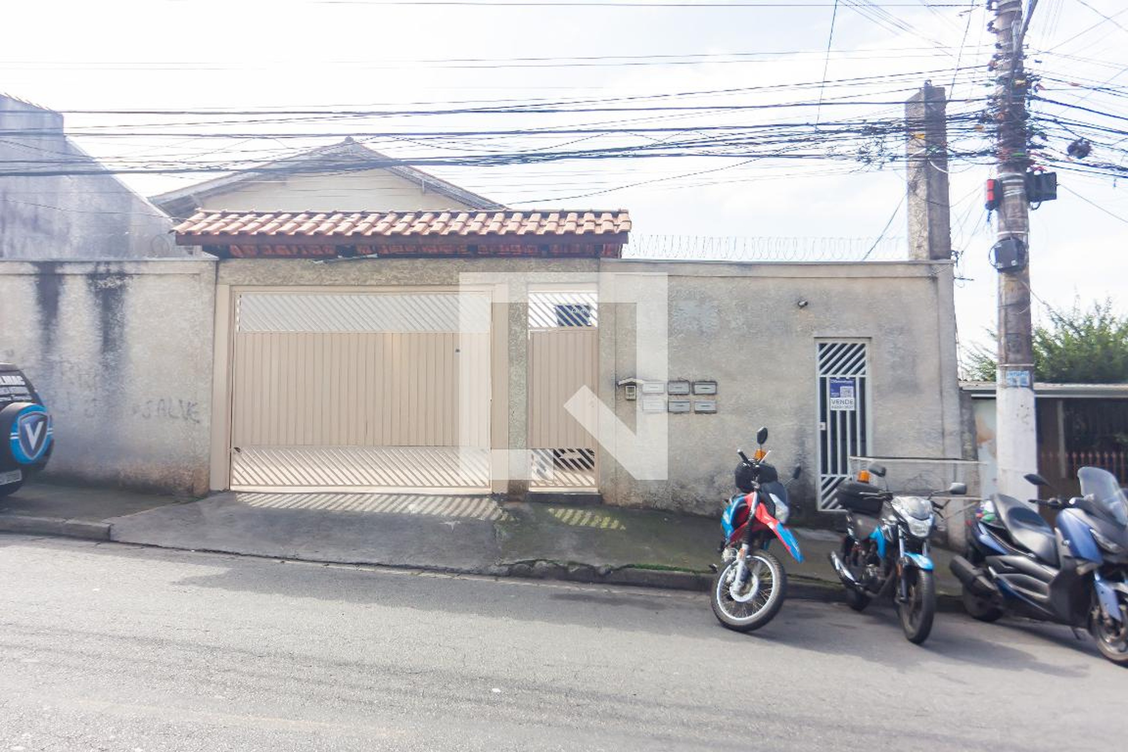 Fachada Condomínio Villagio Alto do Padroeira