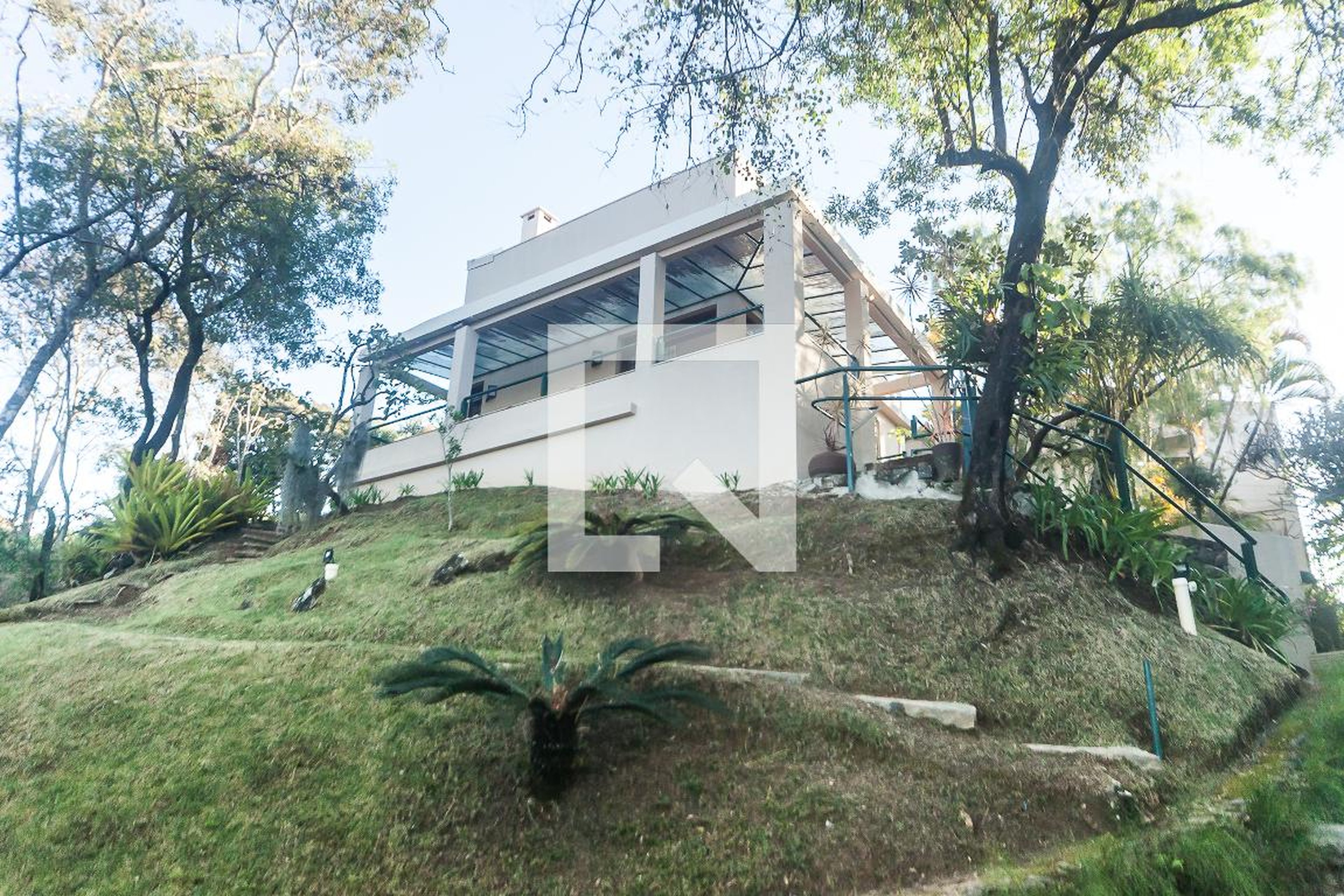 Fachada Condomínio em Alameda do Universo, 99