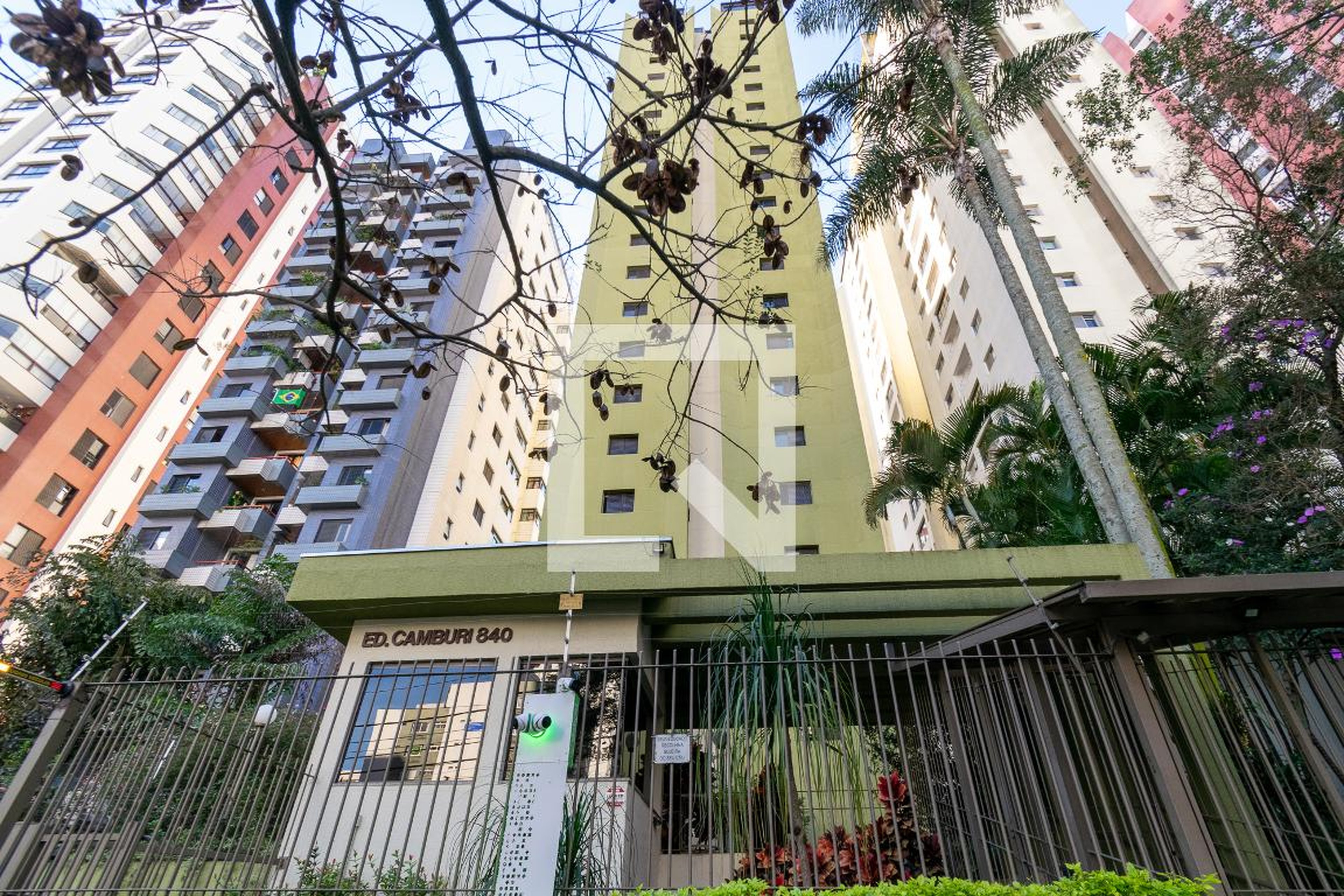 Fachada Condomínio Camburi