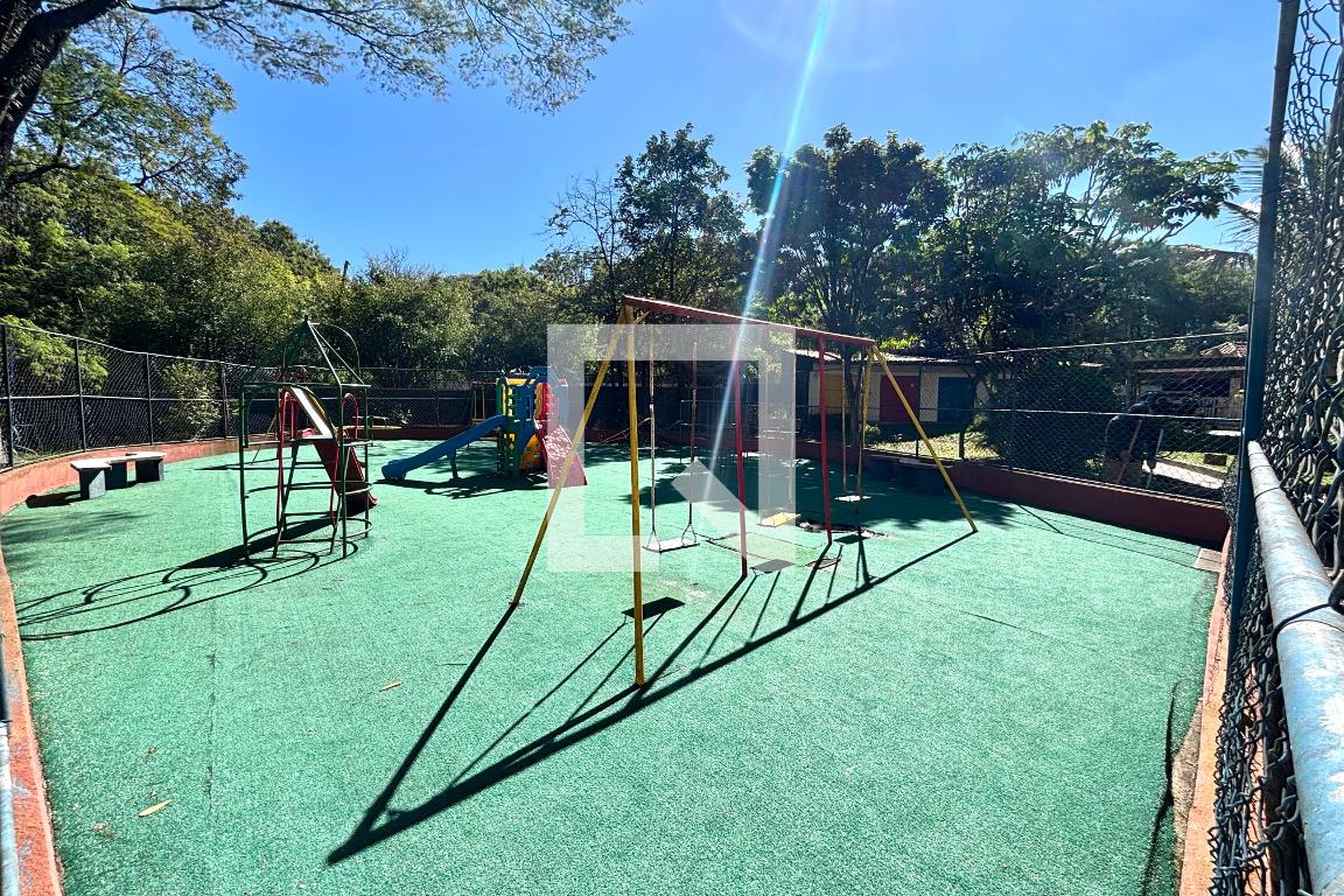 Playground - Alfazemas I