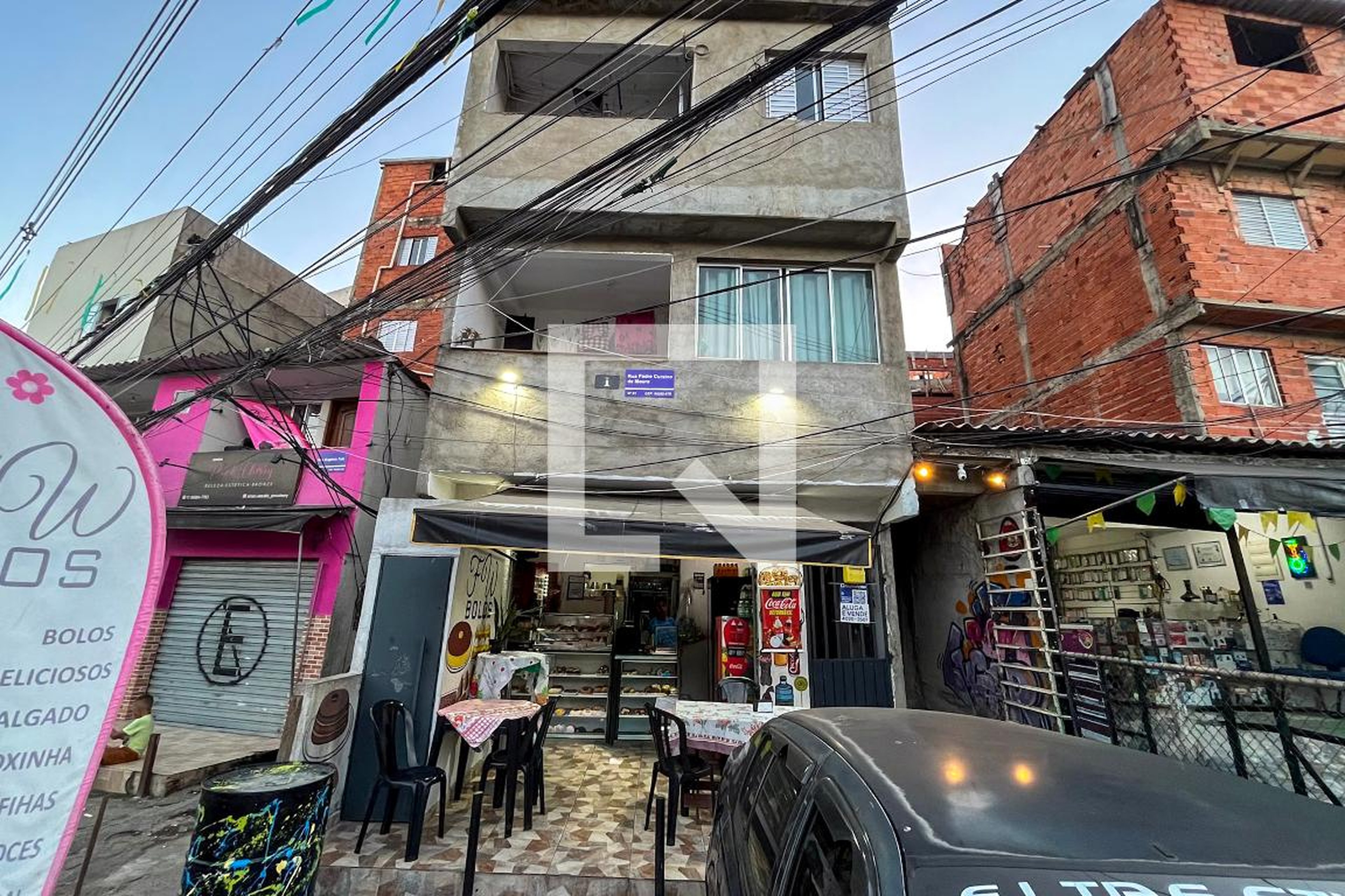 Fachada Condomínio em Rua Padre Cursino de Moura, 1