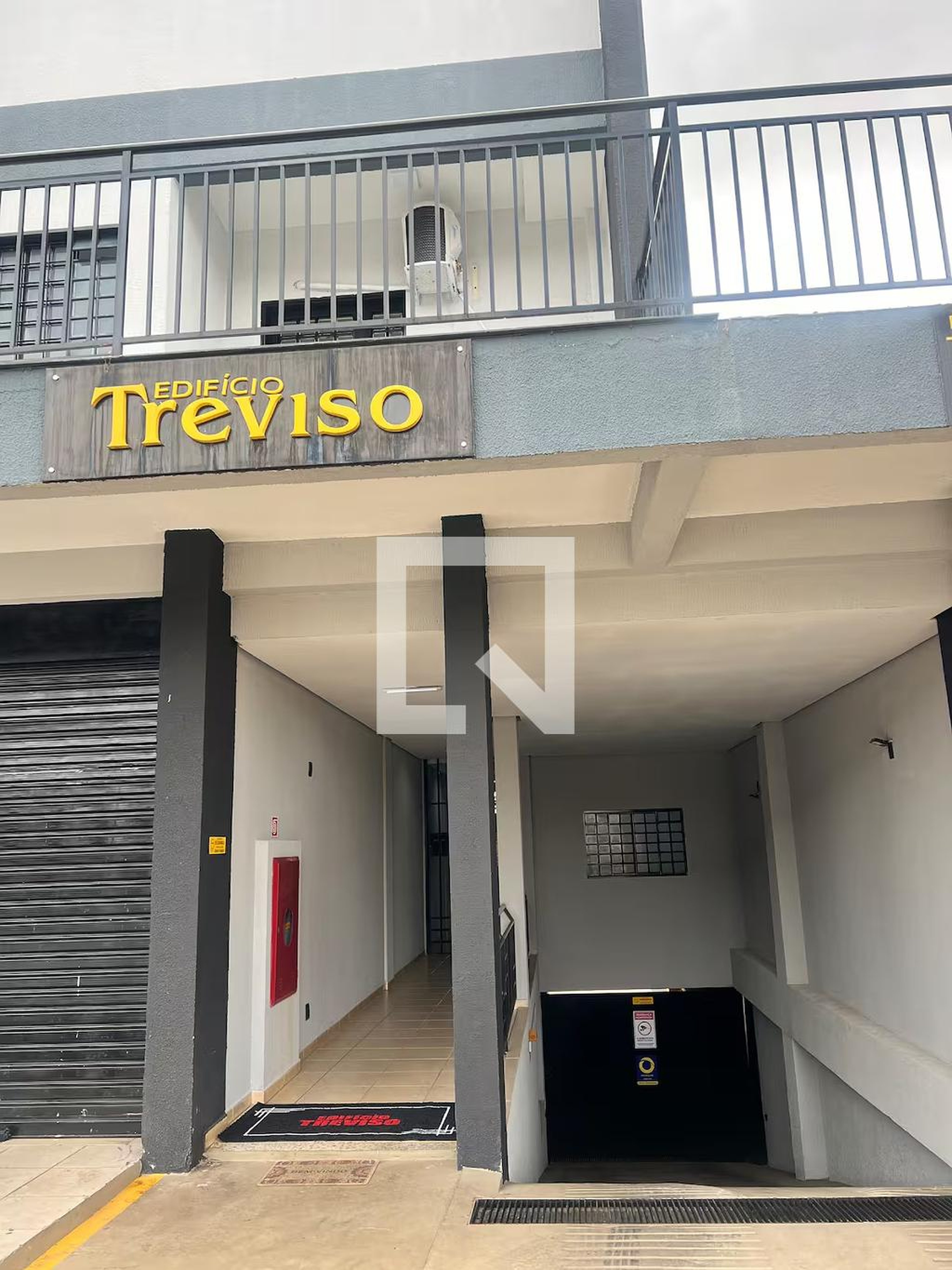 Fachada Condomínio em Rua Leonardo da Vinci, 831