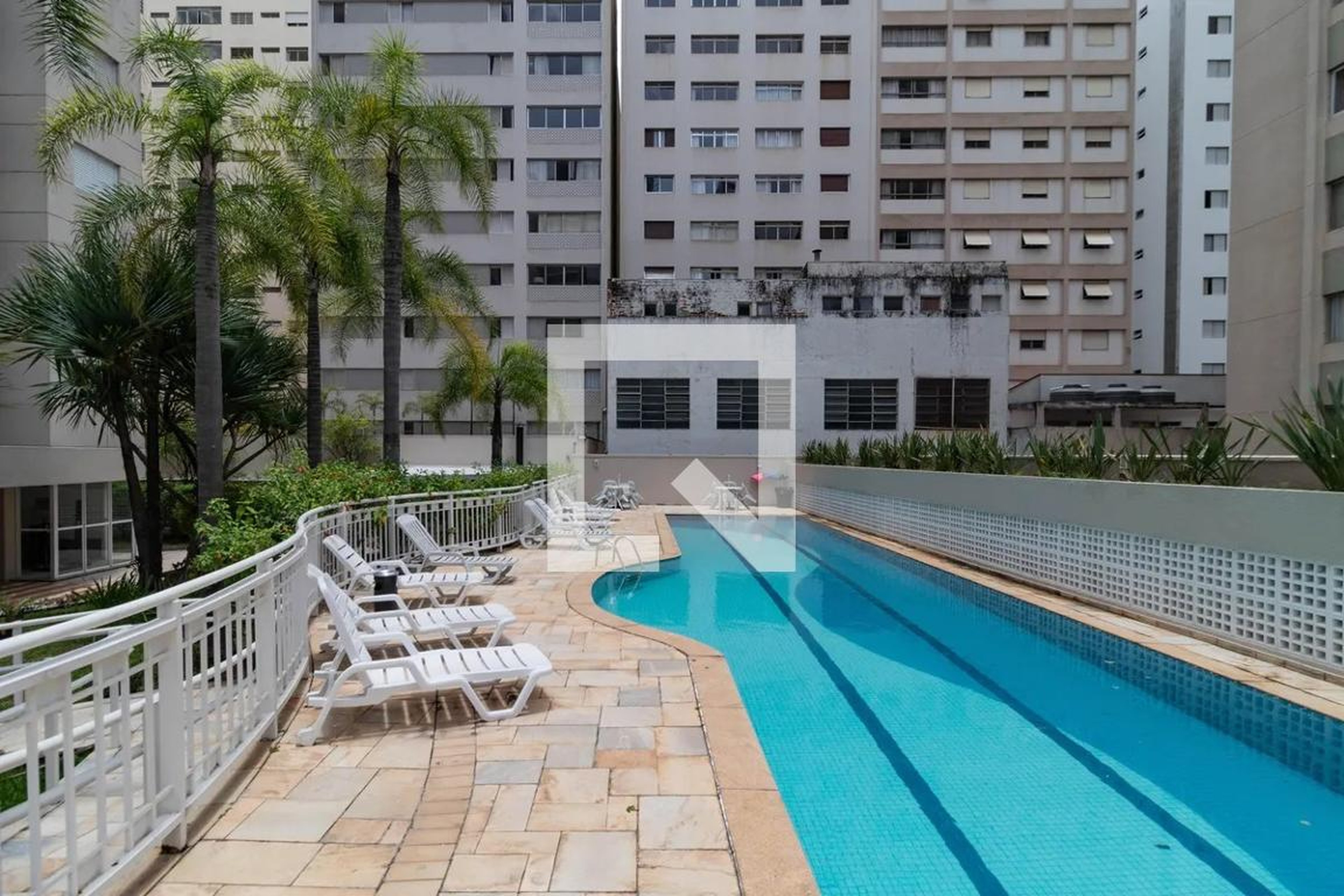 Piscina - Edifício Ilha de Capri