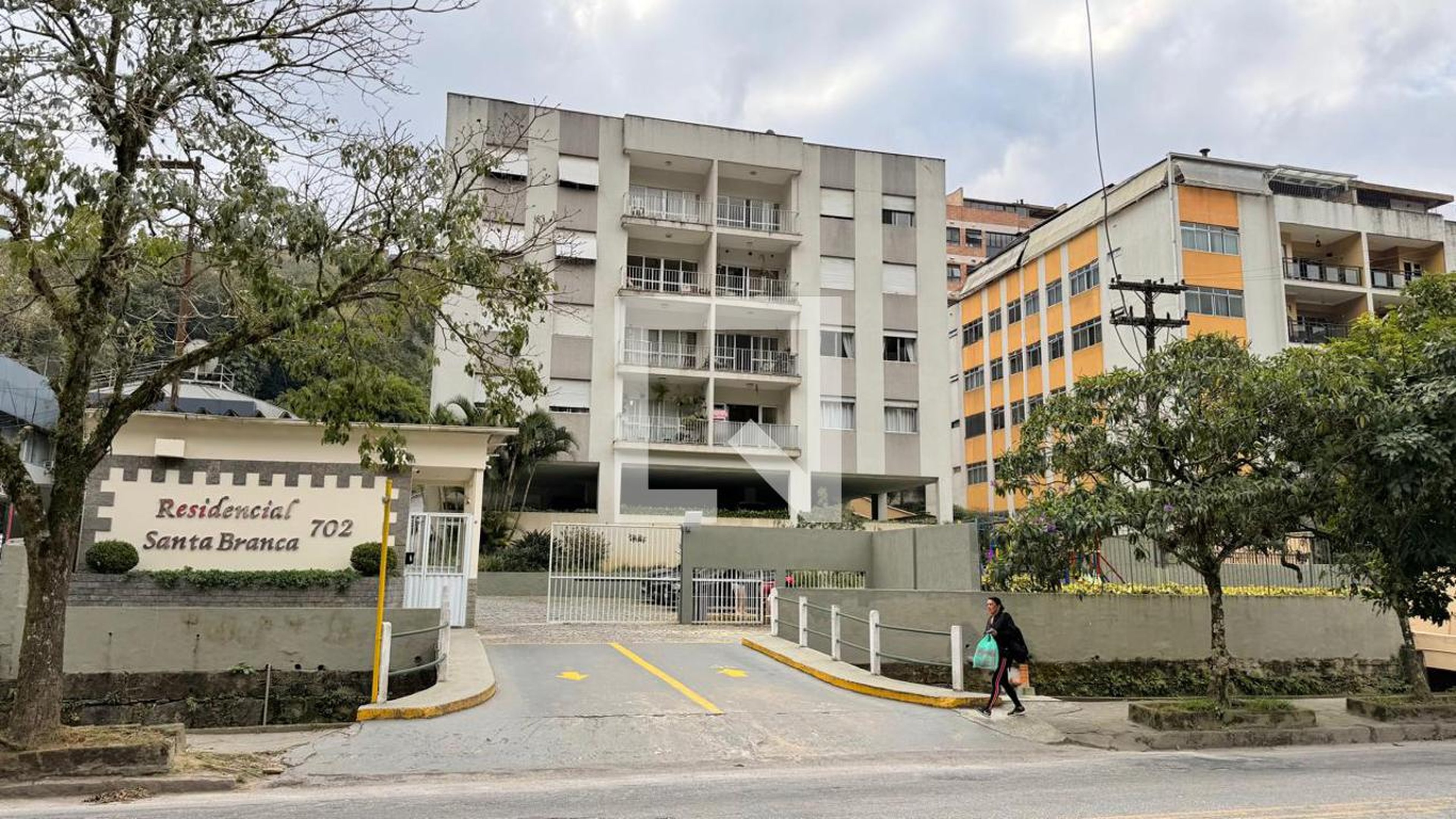 Fachada Residencial Santa Branca