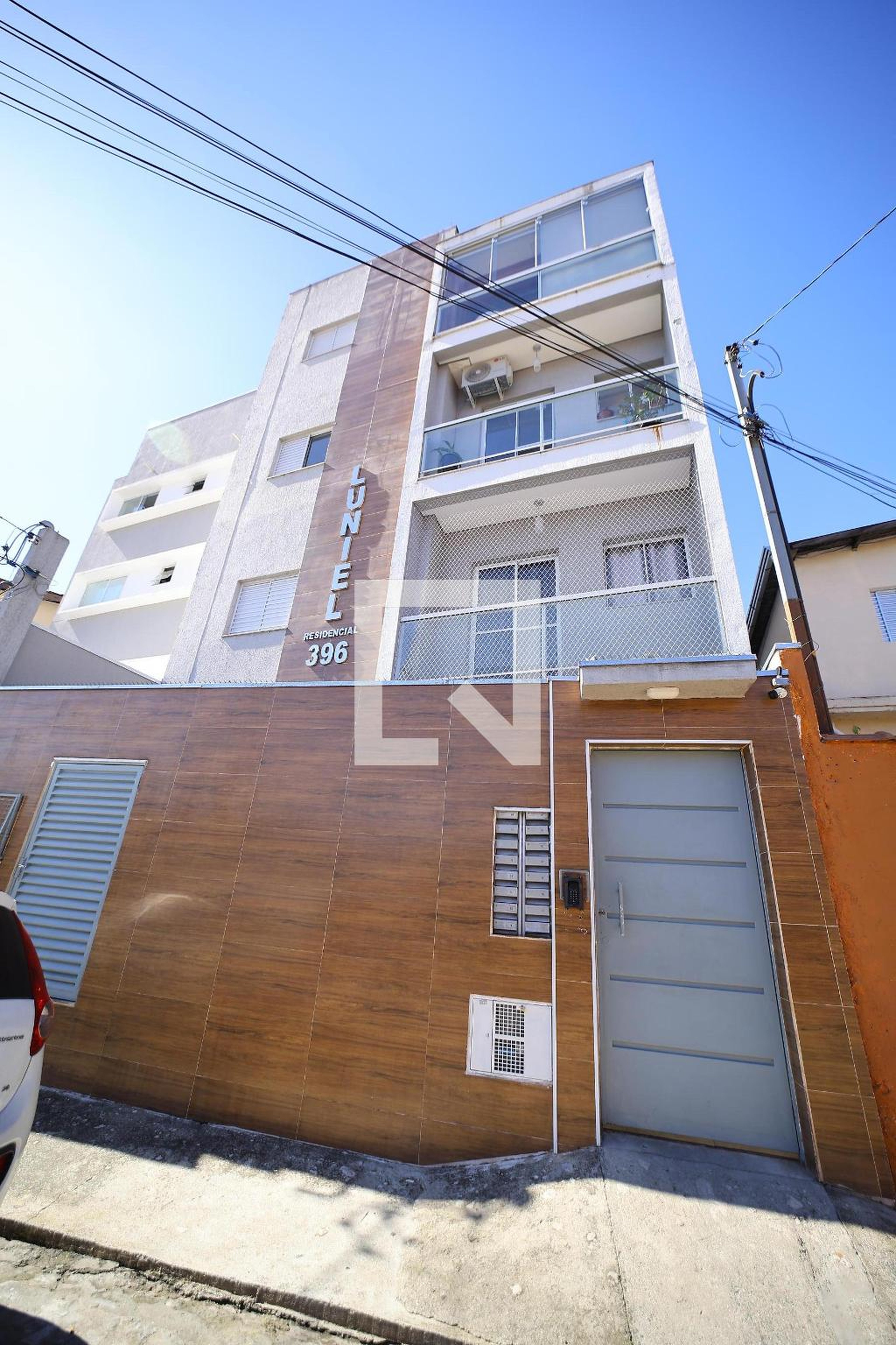 Fachada Residencial Luniel
