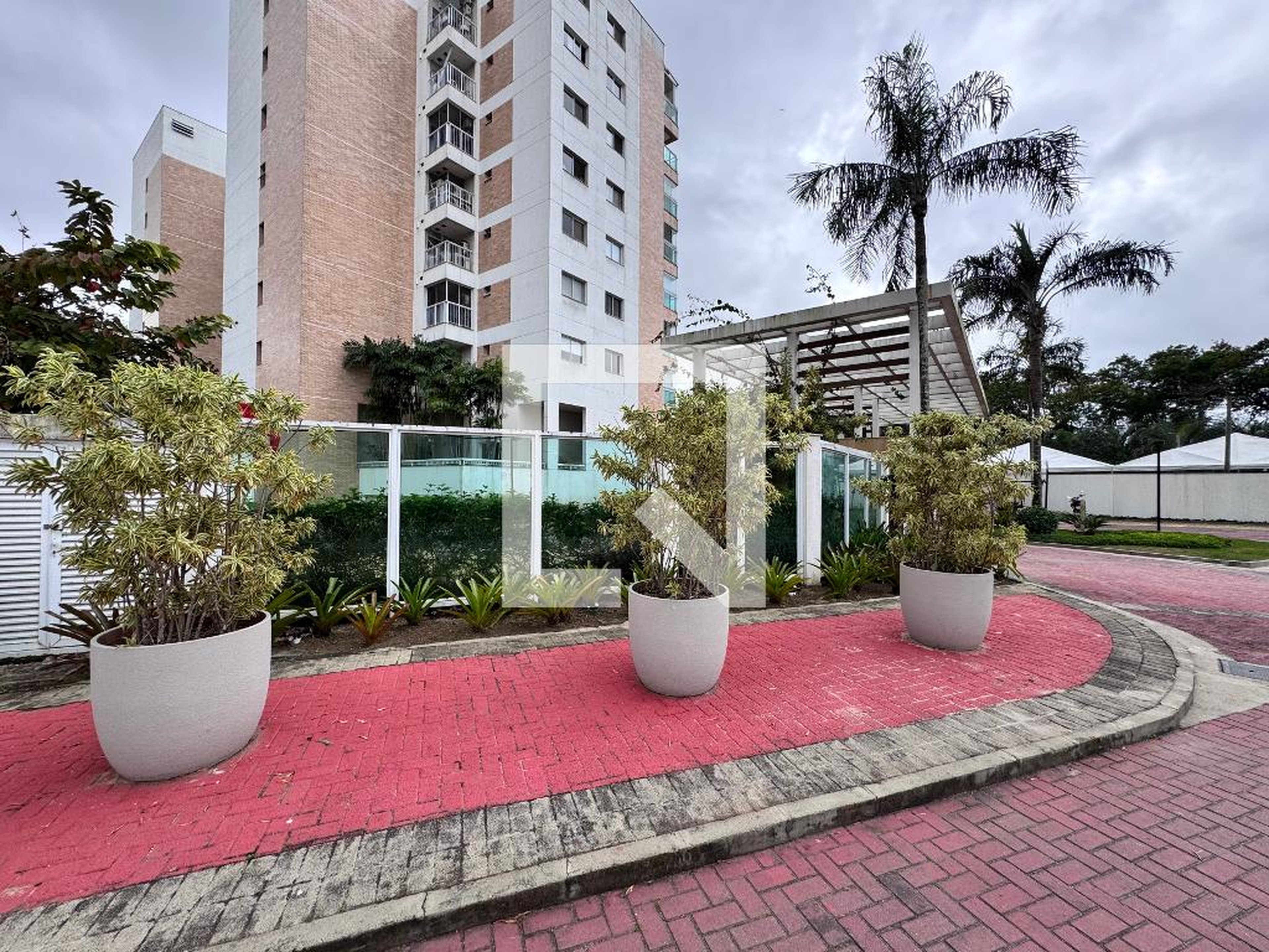 Fachada Condomínio Scena Laguna