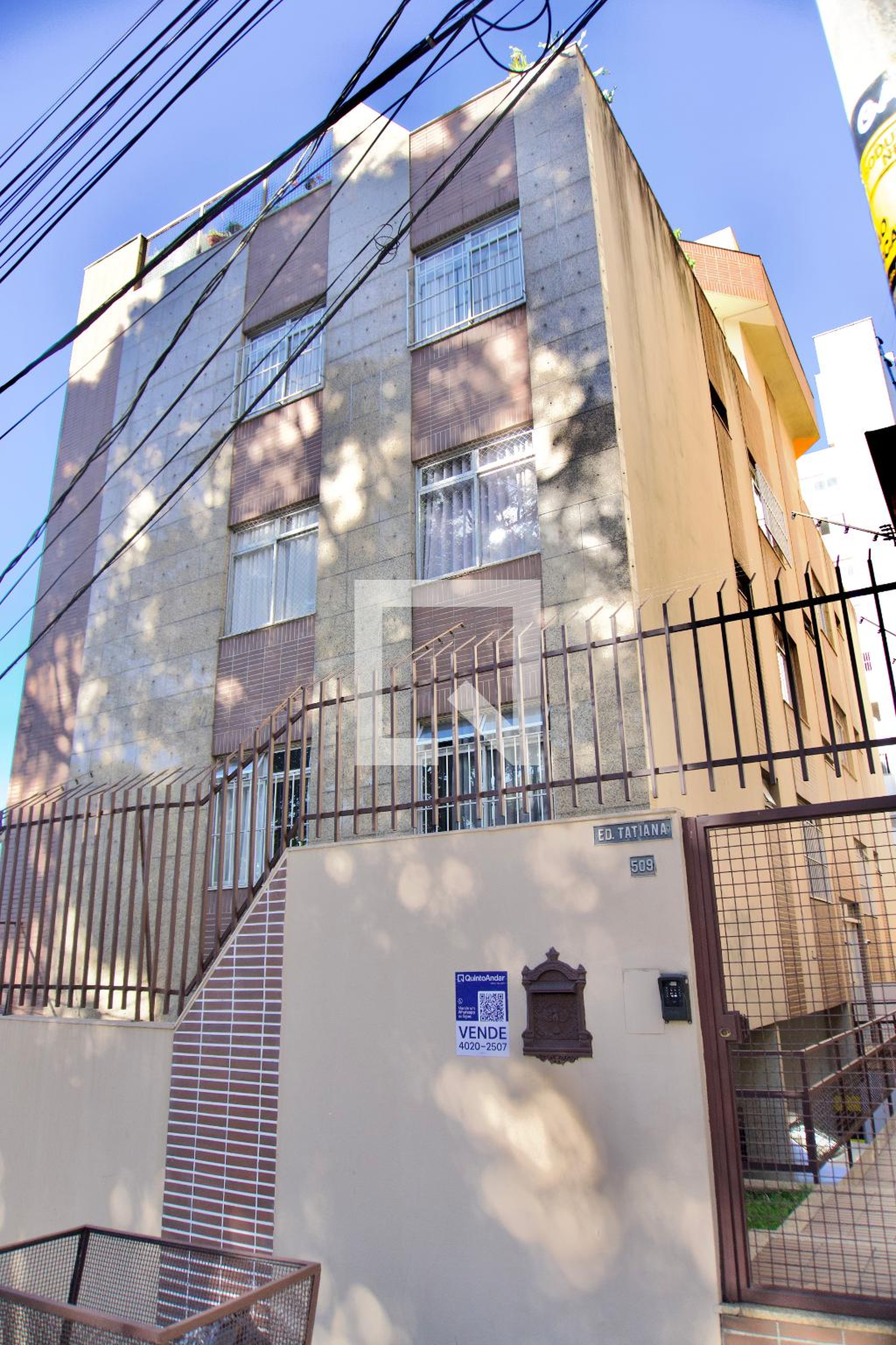 Fachada do Prédio Condomínio Ed. Tatiana