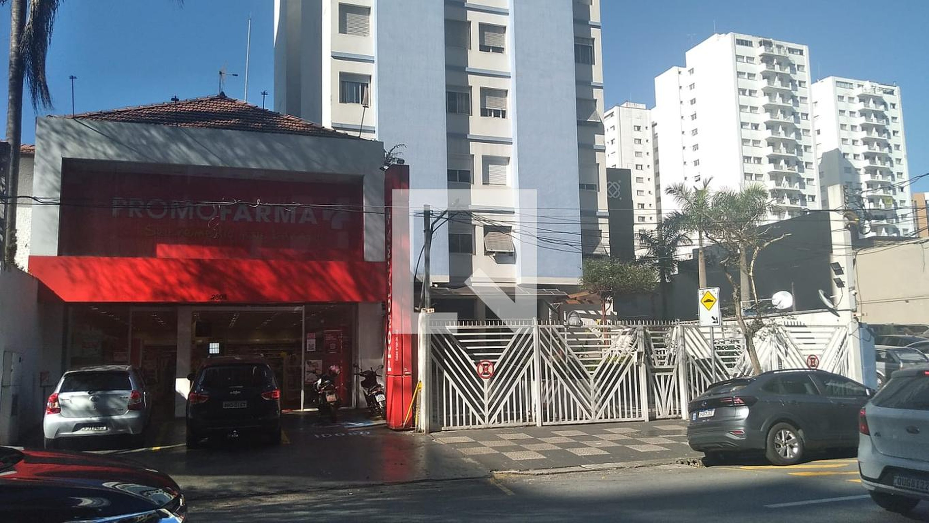 Fachada Condomínio Domus Helena