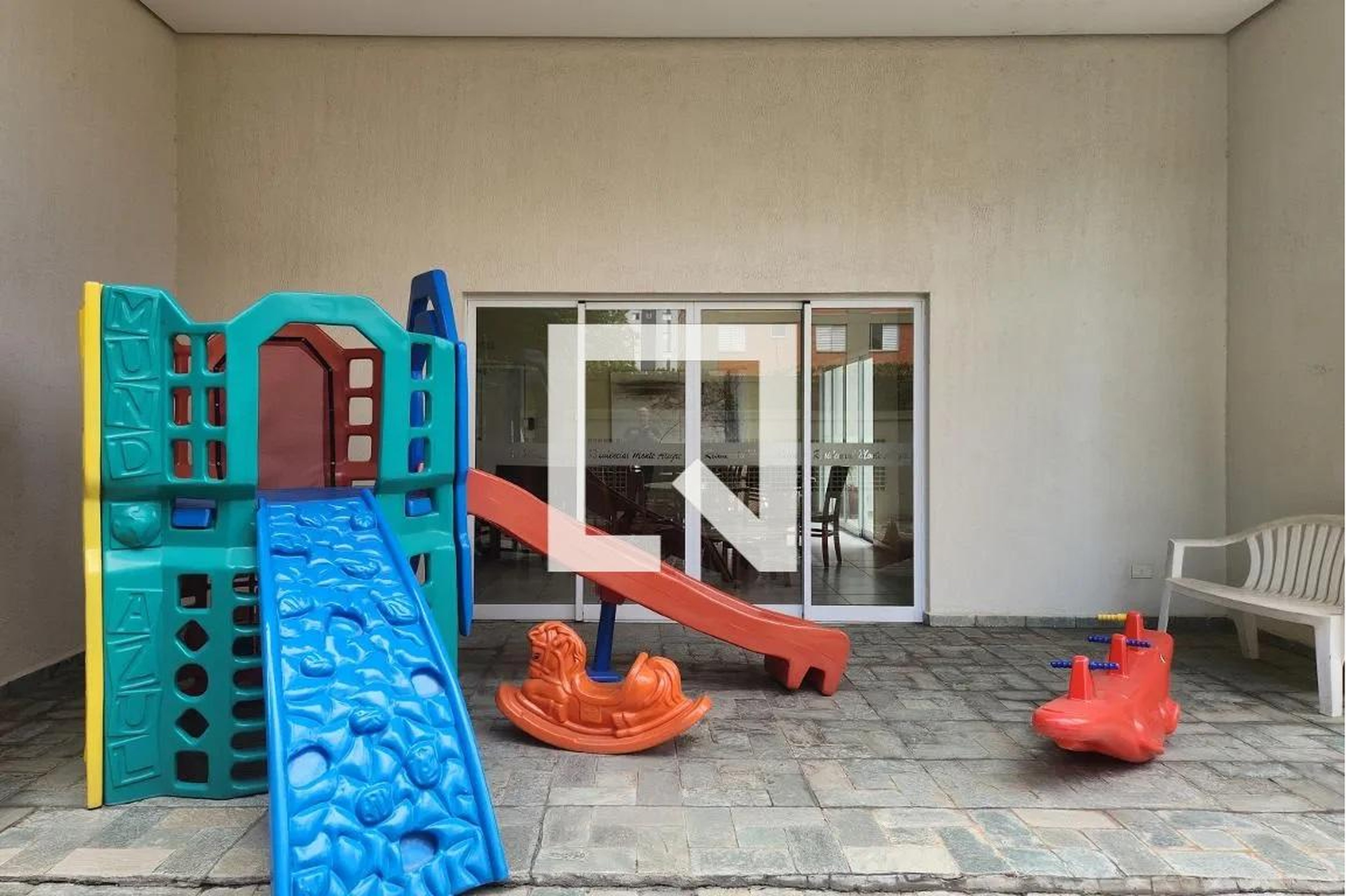 Playground - Residencial Monte Alegre