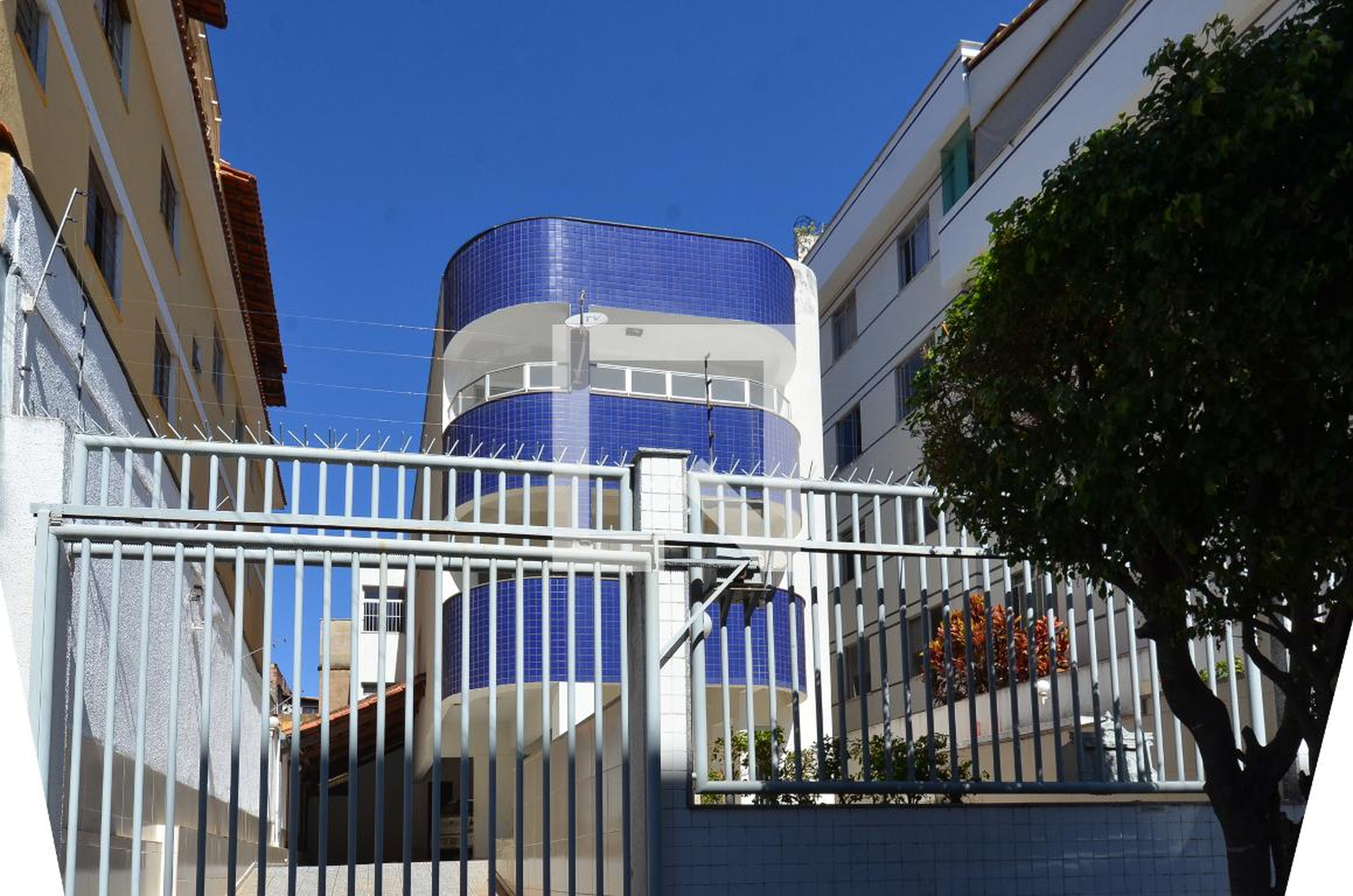 Fachada Condomínio em Rua Júpiter, 55