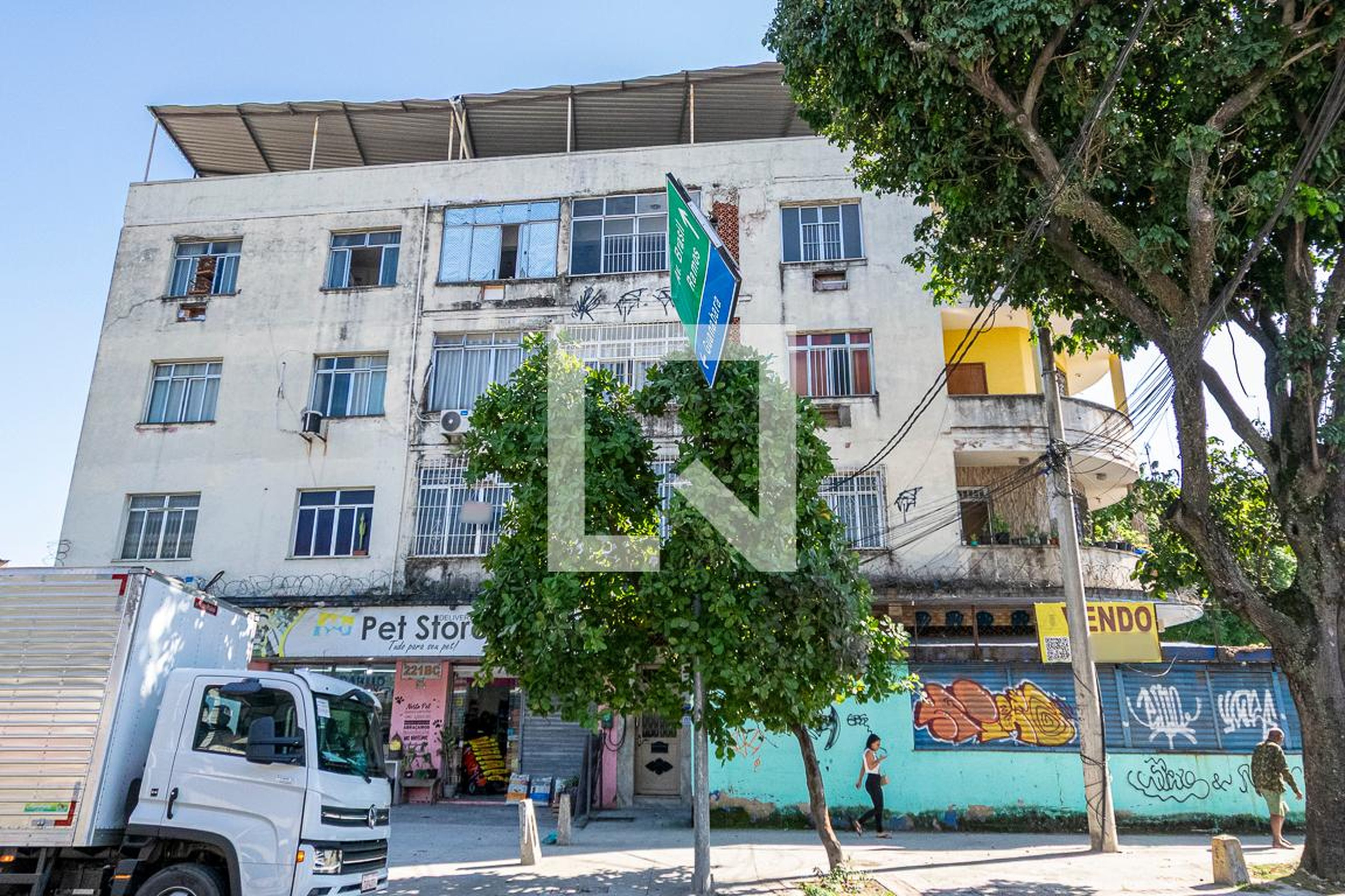 Fachada do Prédio Condomínio de Novembro