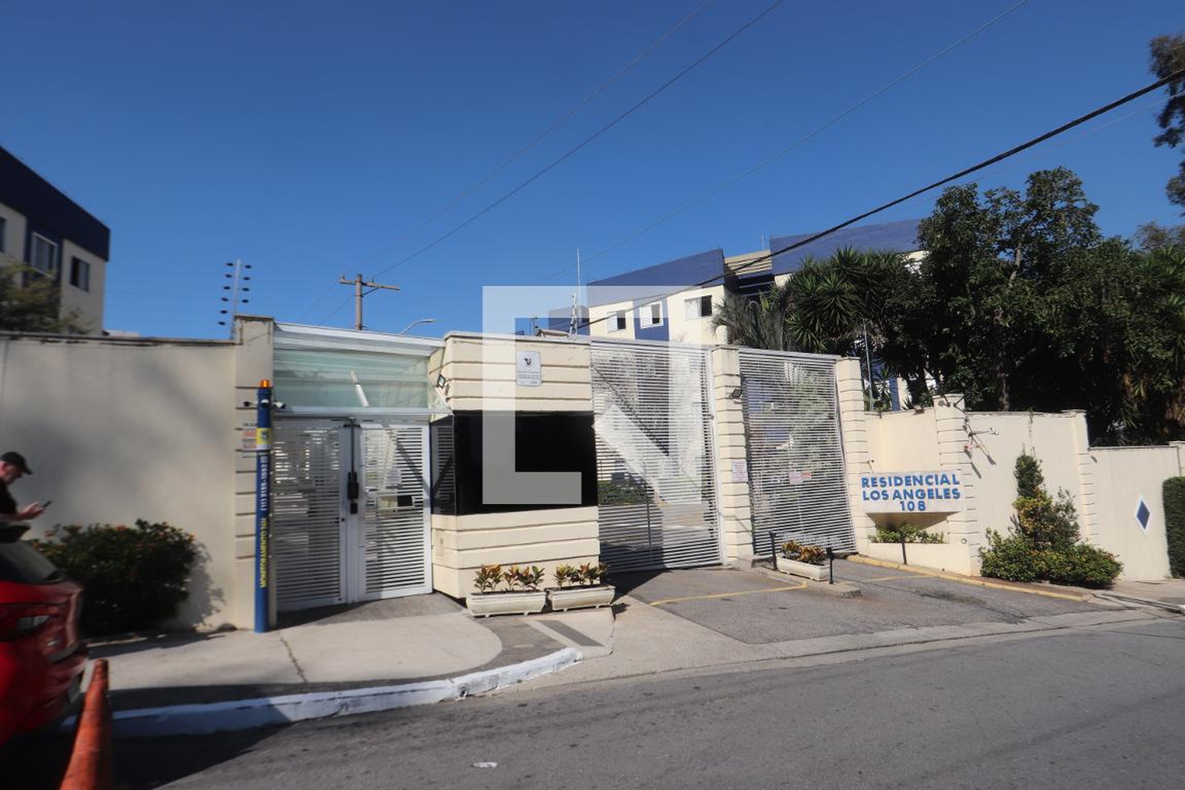 Fachada Residencial Los Angeles