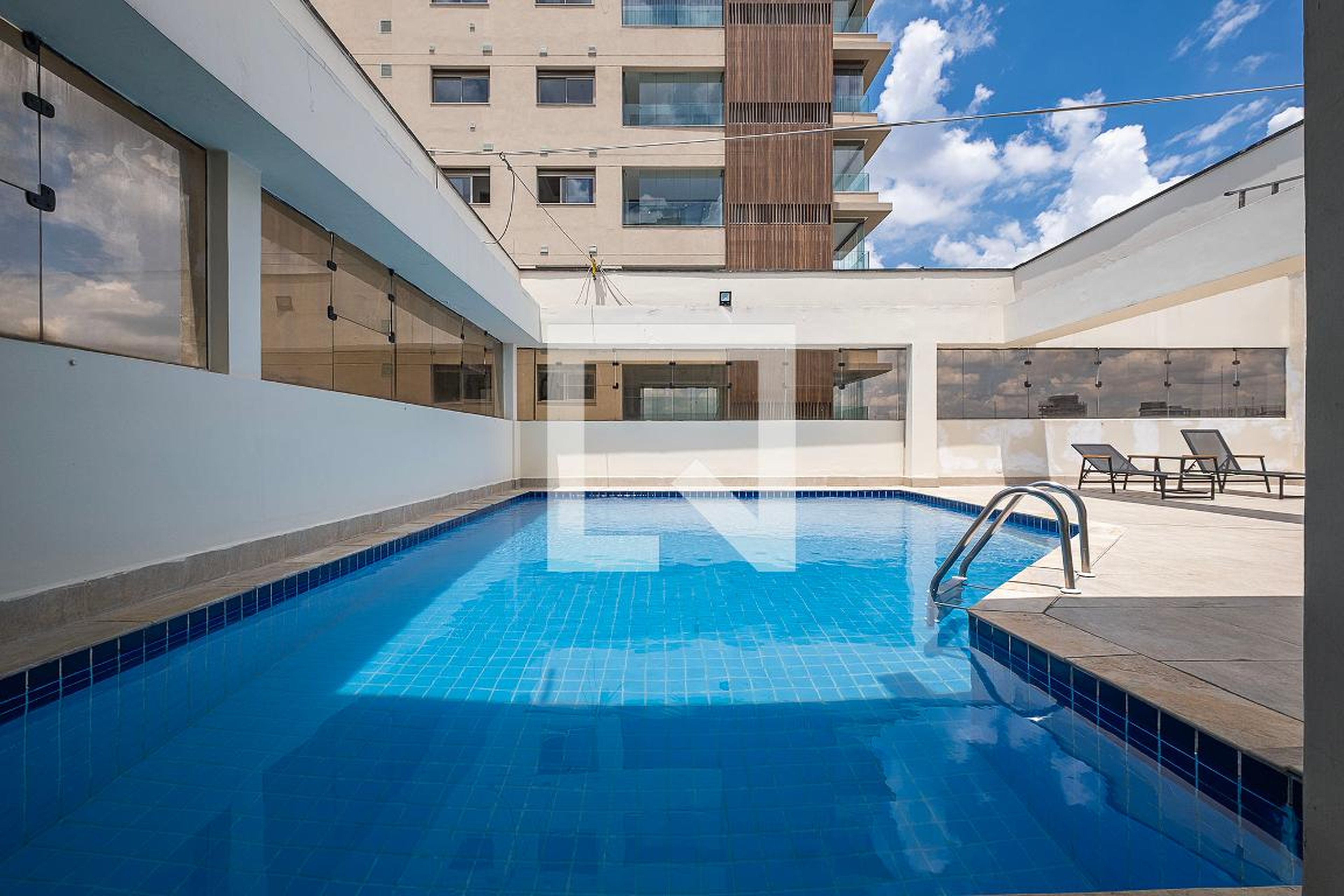 Piscina - Edifício Manhattan Residence Service