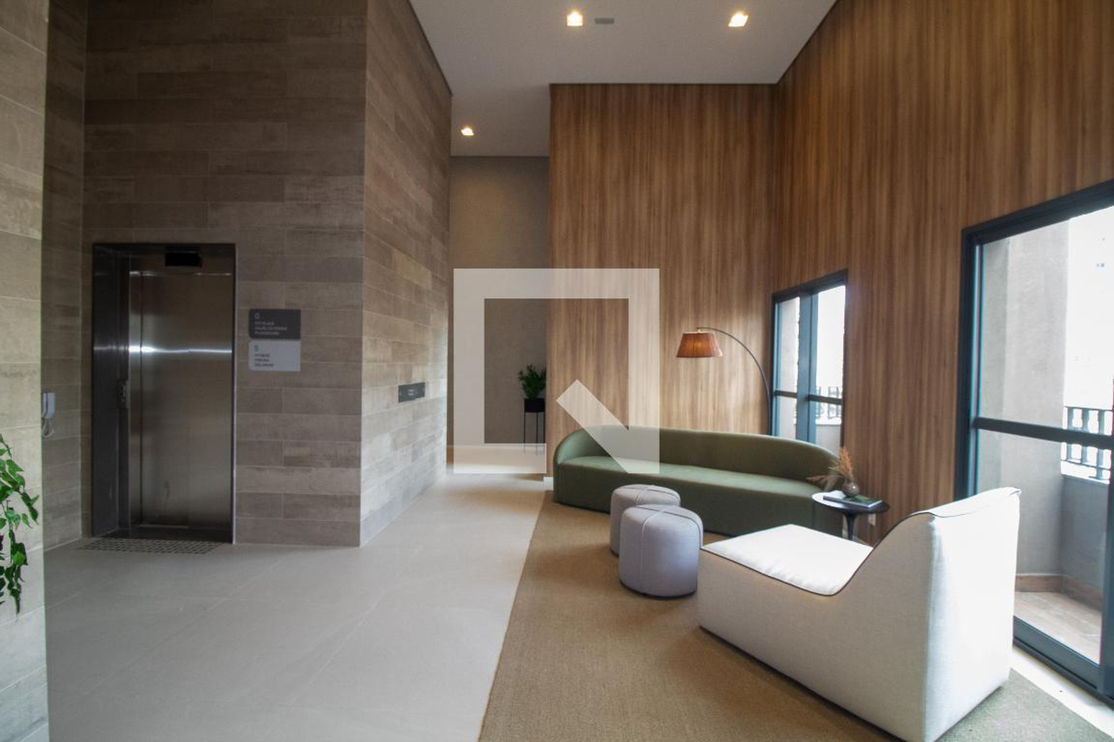 Hall Social - Essential Brooklin