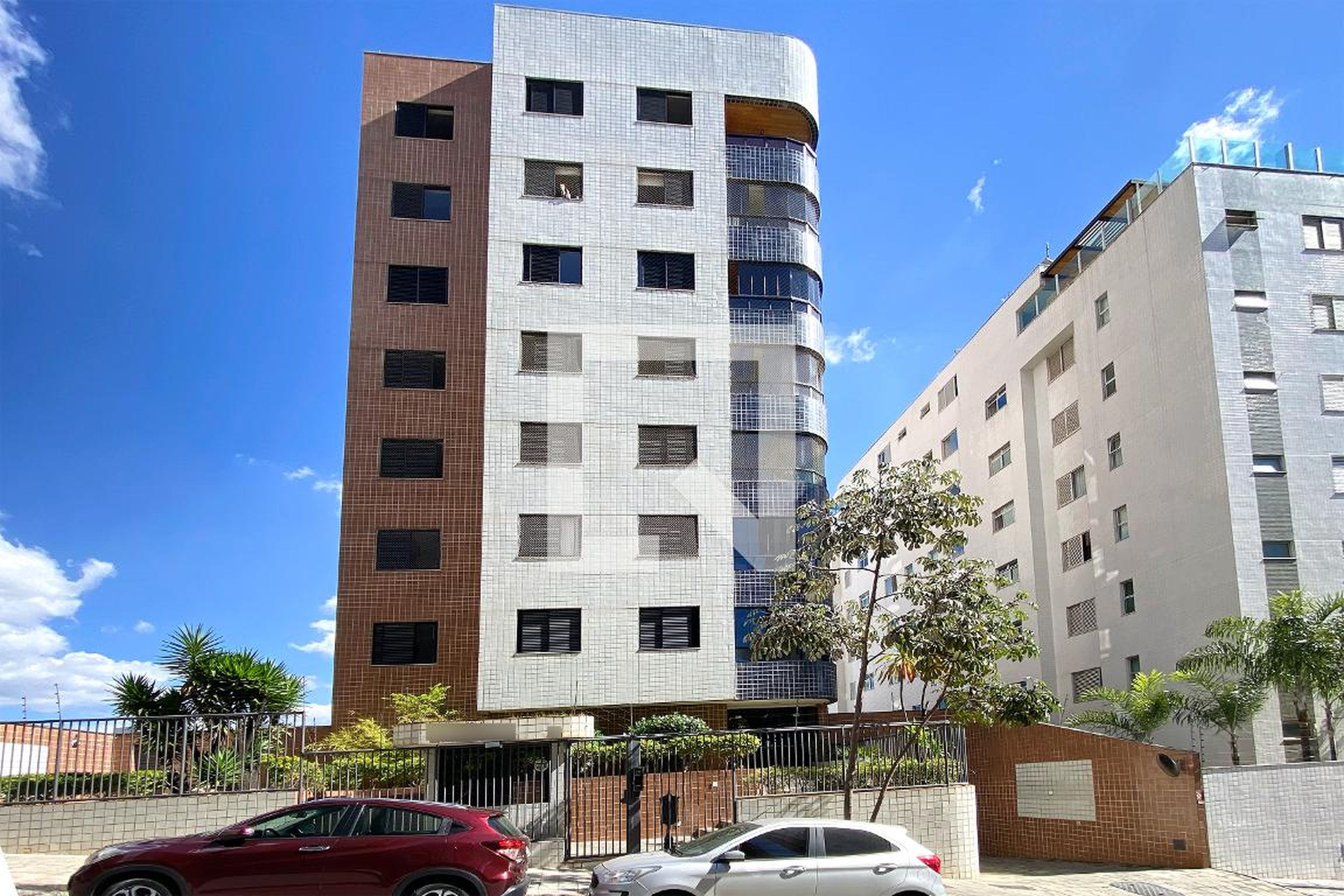 Fachada Edifício Solar dos Buritis