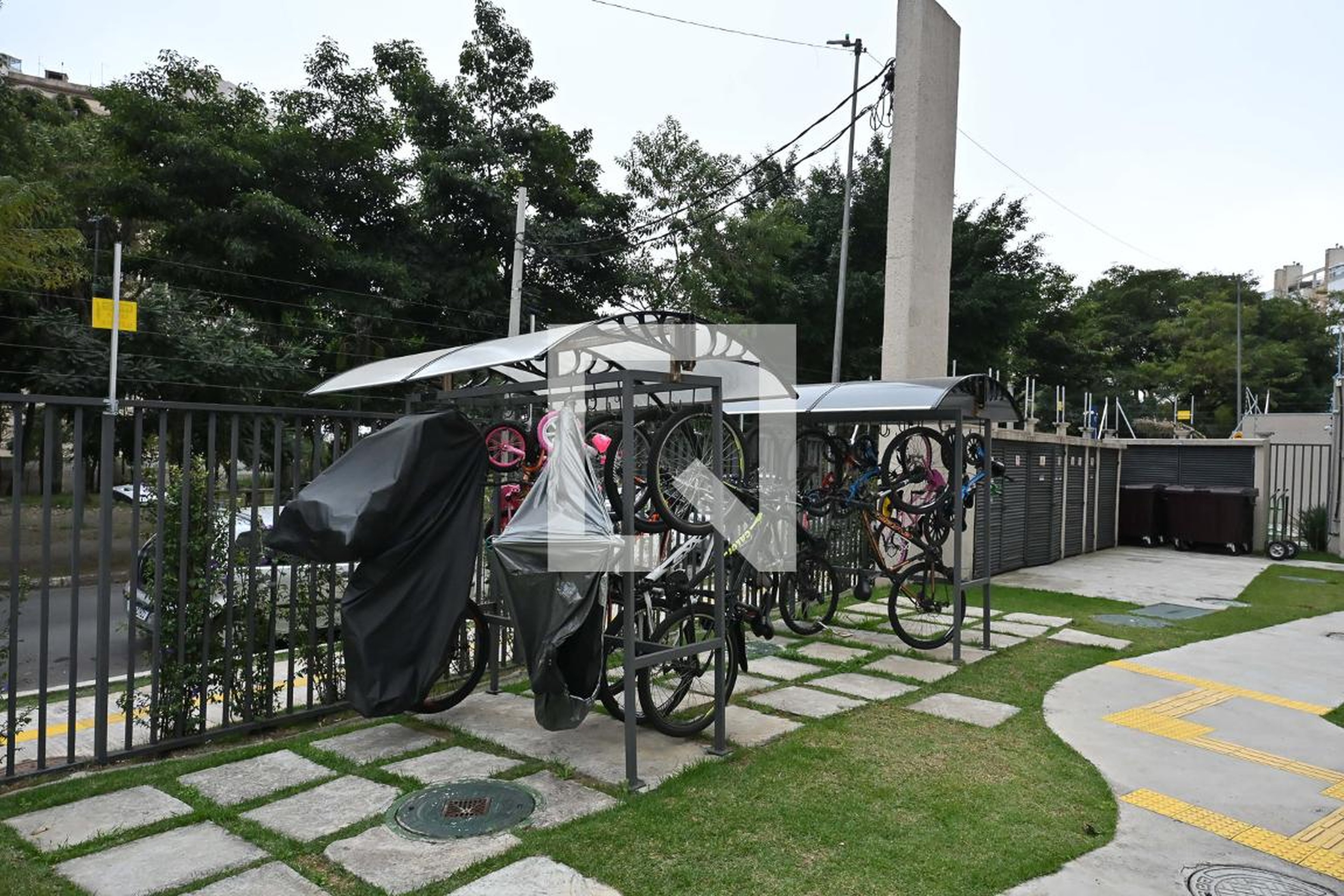 Bicicletário - Vista Portal do Morumbi