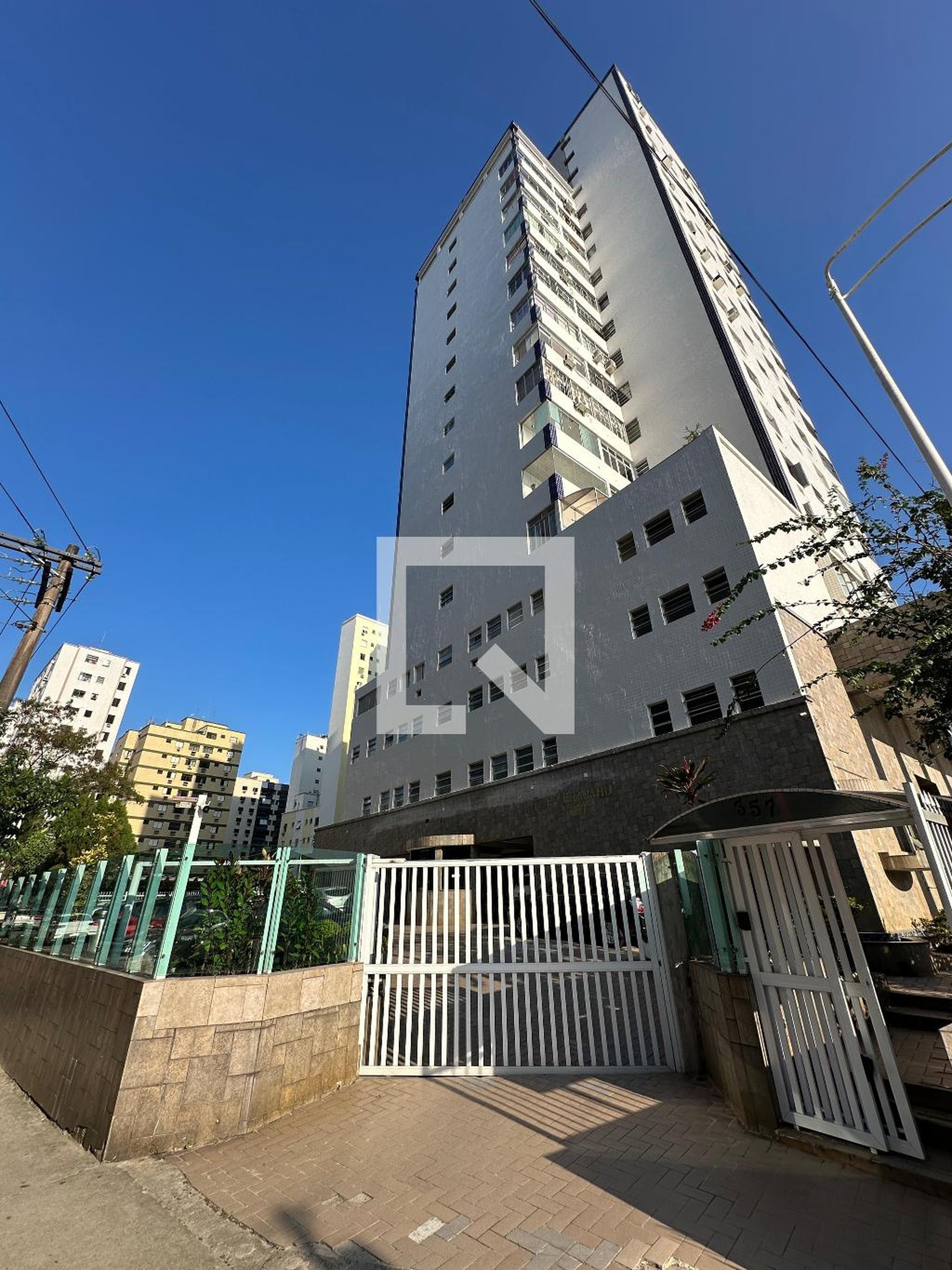 Fachada do Prédio Condomínio Grajahu