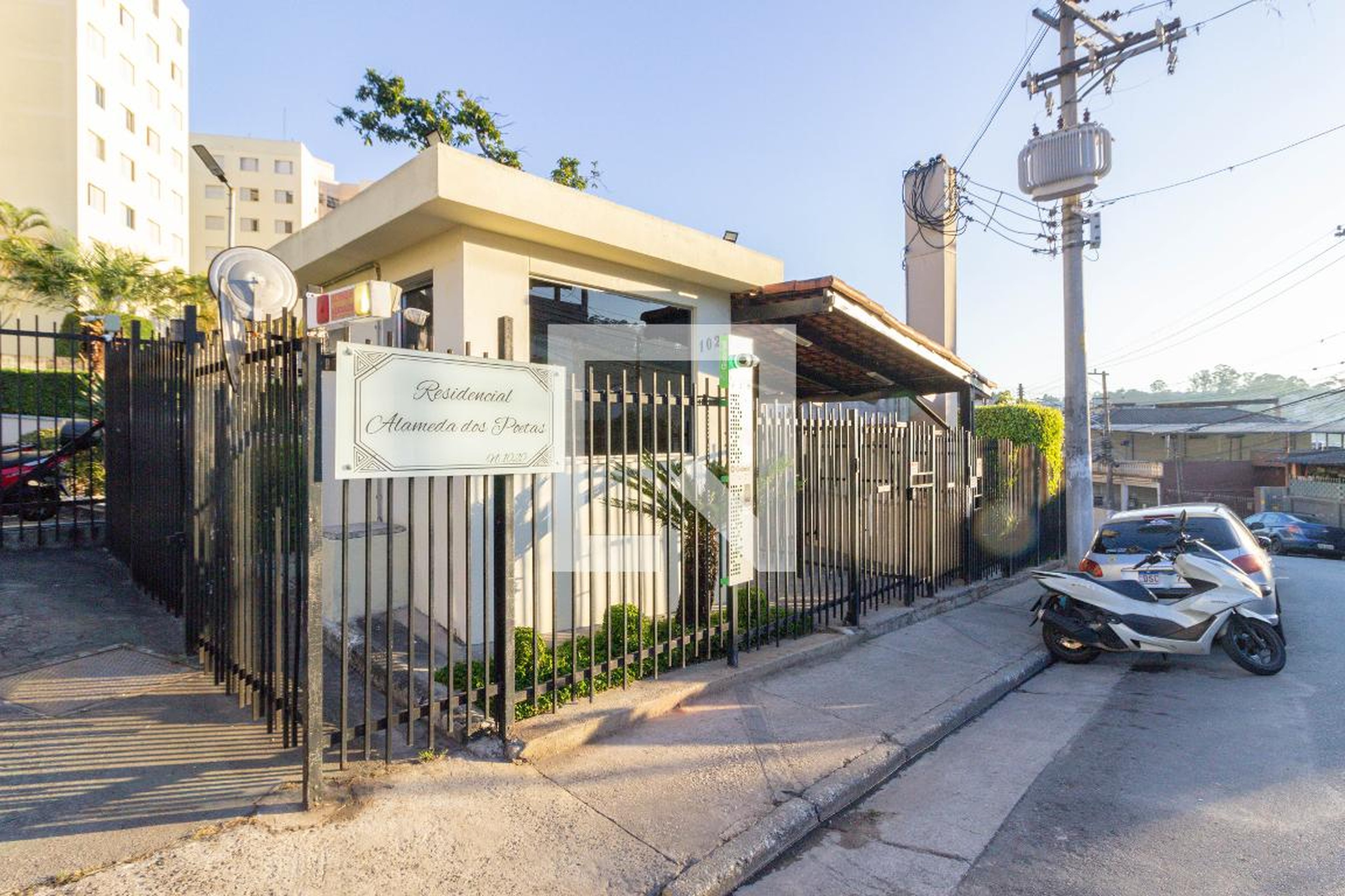 Fachada Condomínio Alameda dos Poetas
