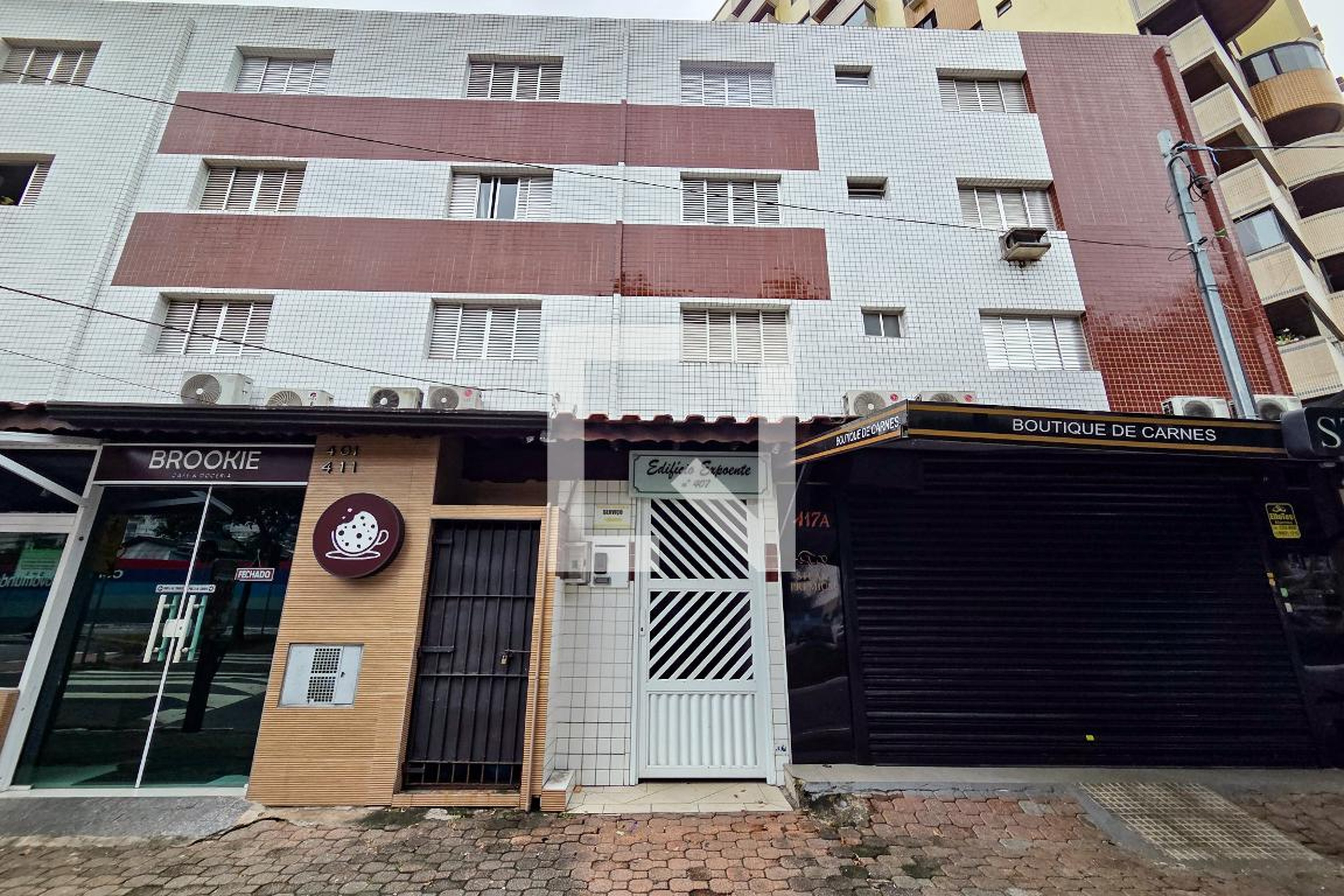 Fachada Condomínio em Avenida Marechal Mallet, 407