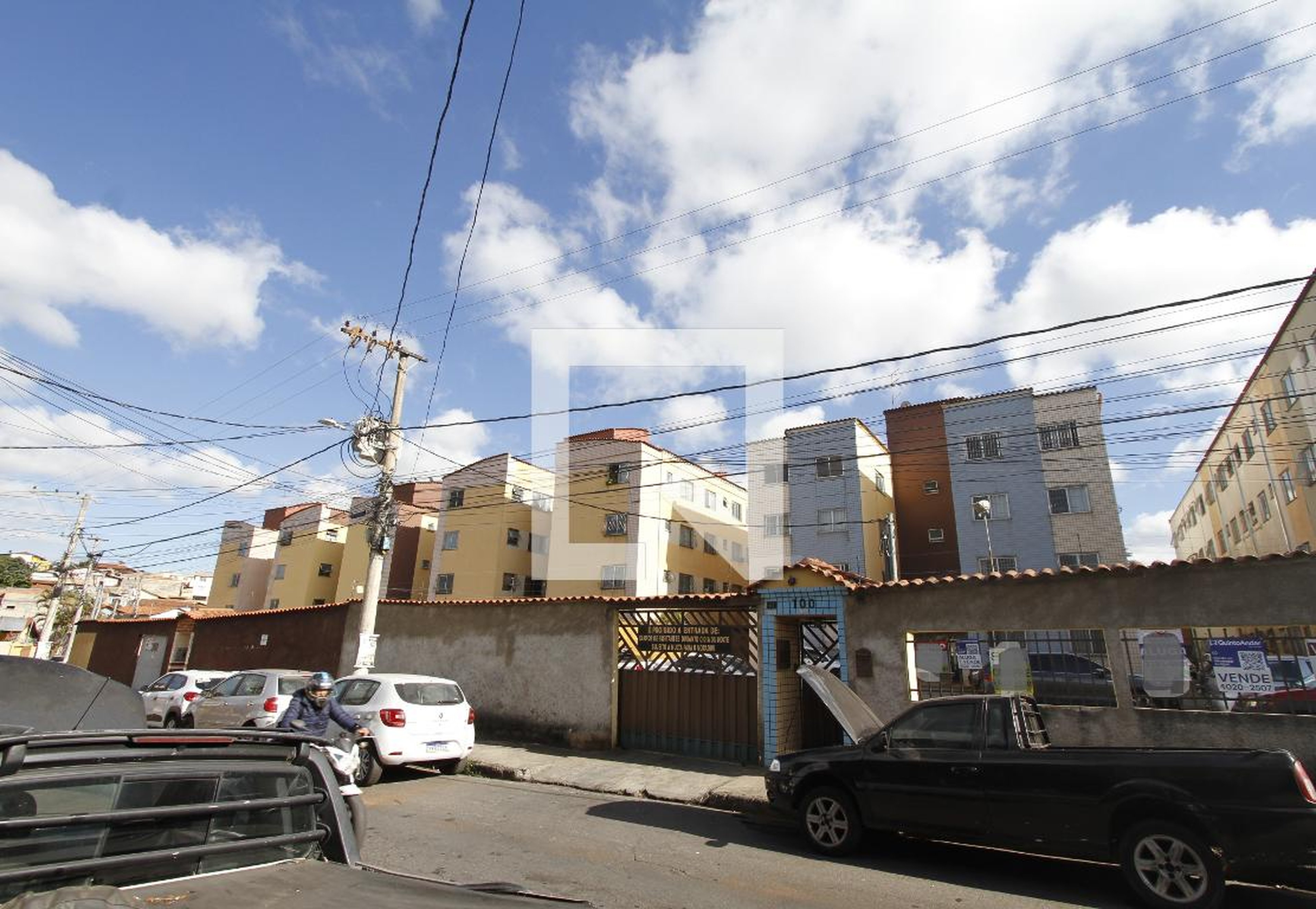 Fachada Condomínio em Rua Sargento Johnny da Silva, 100