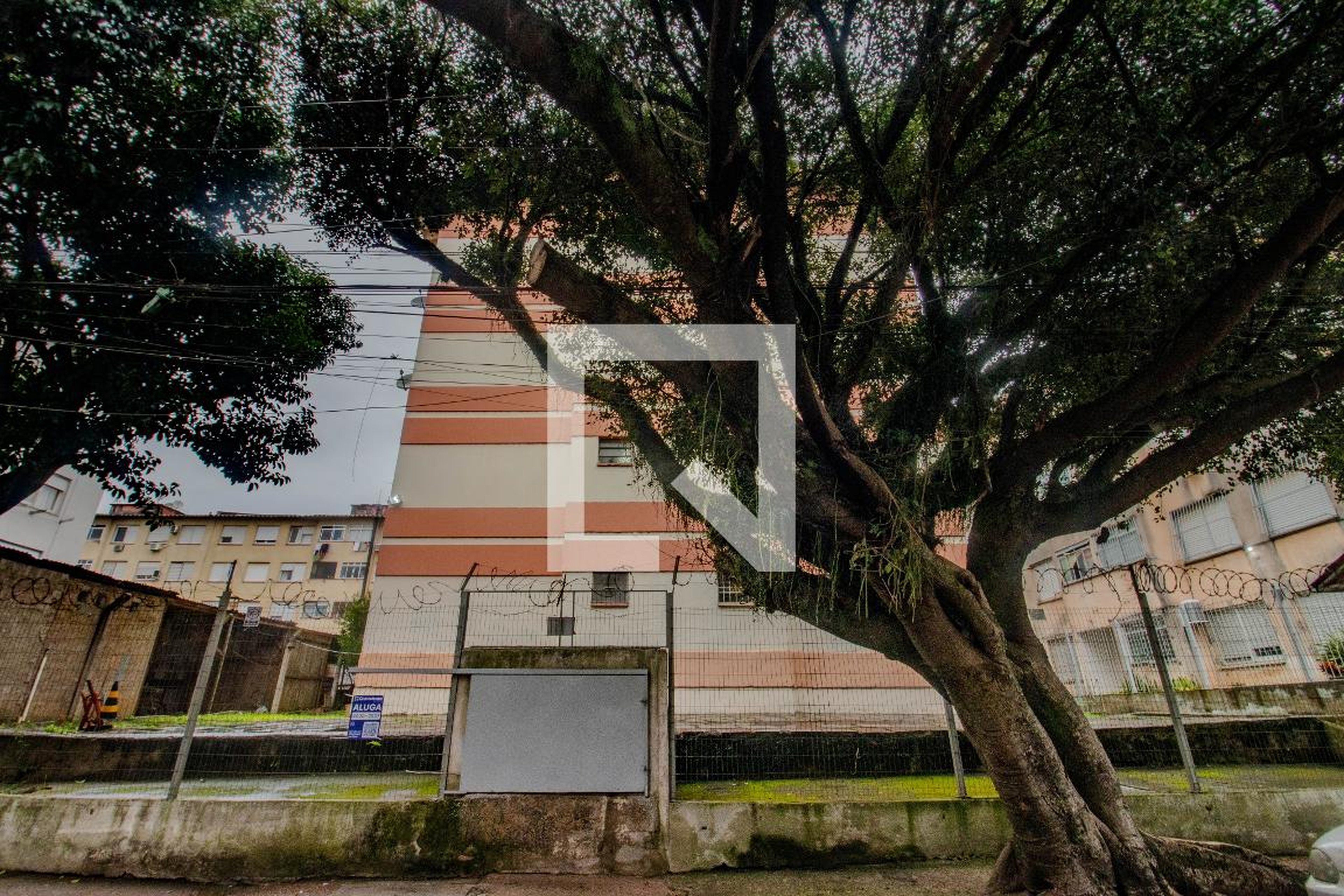 Fachada Condomínio em Rua Francisco Galecki, 40