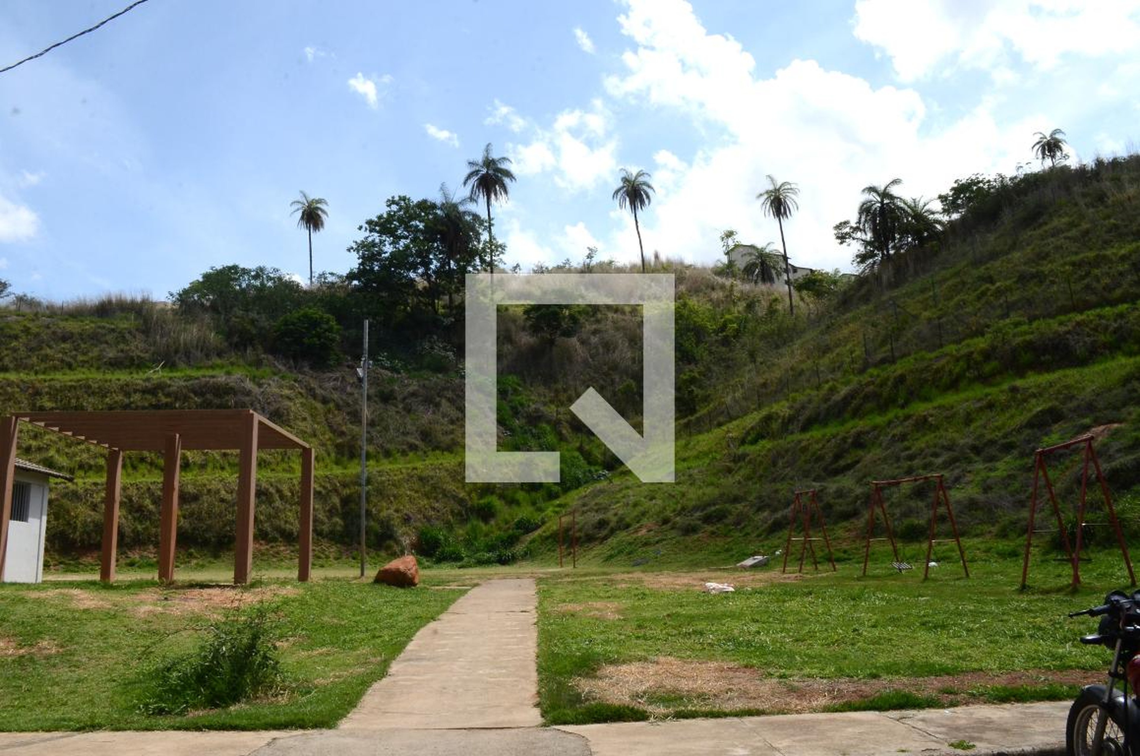 Quadra Residencial Hematita