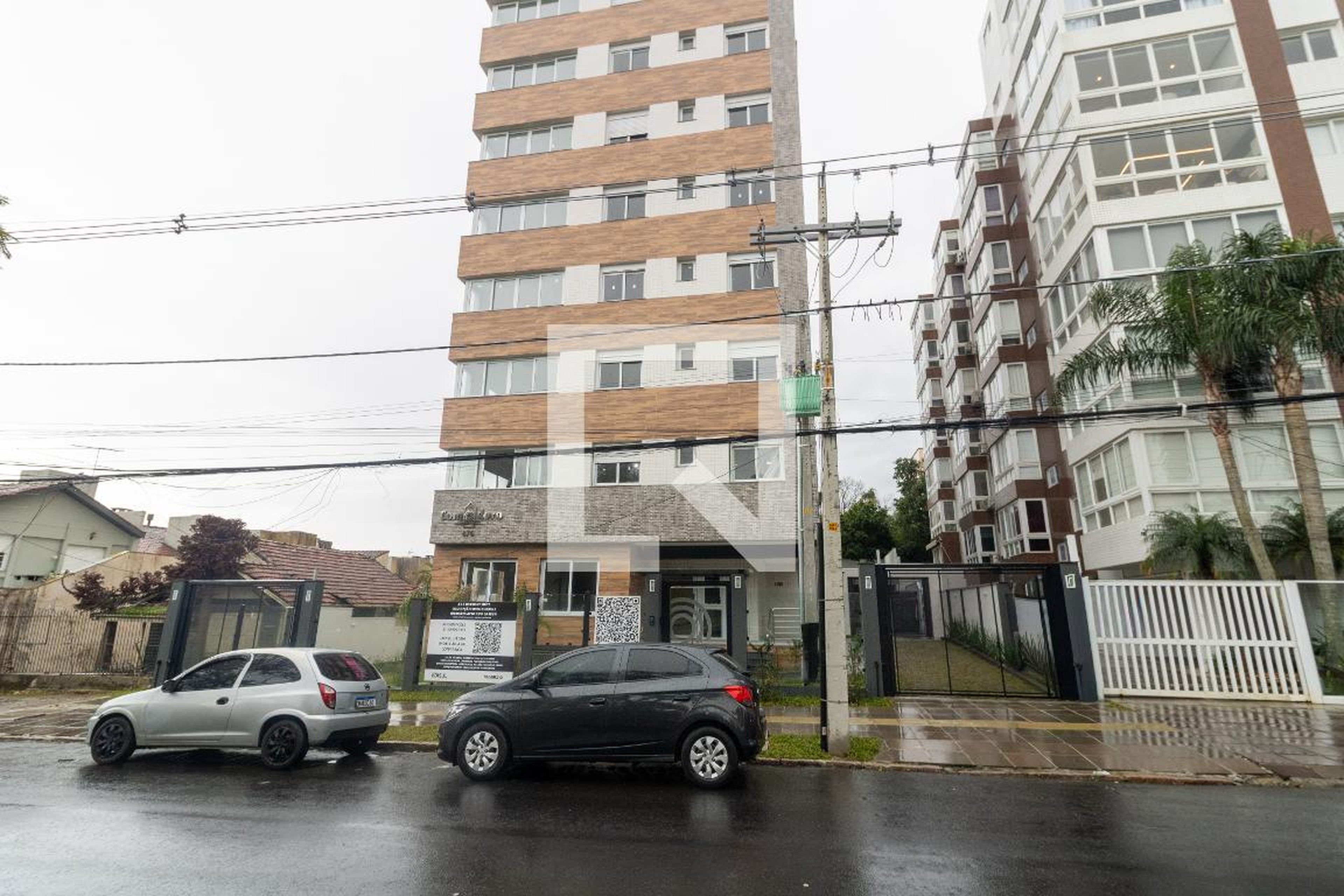 Fachada Condomínio em Rua Doutor Armando Barbedo, 876