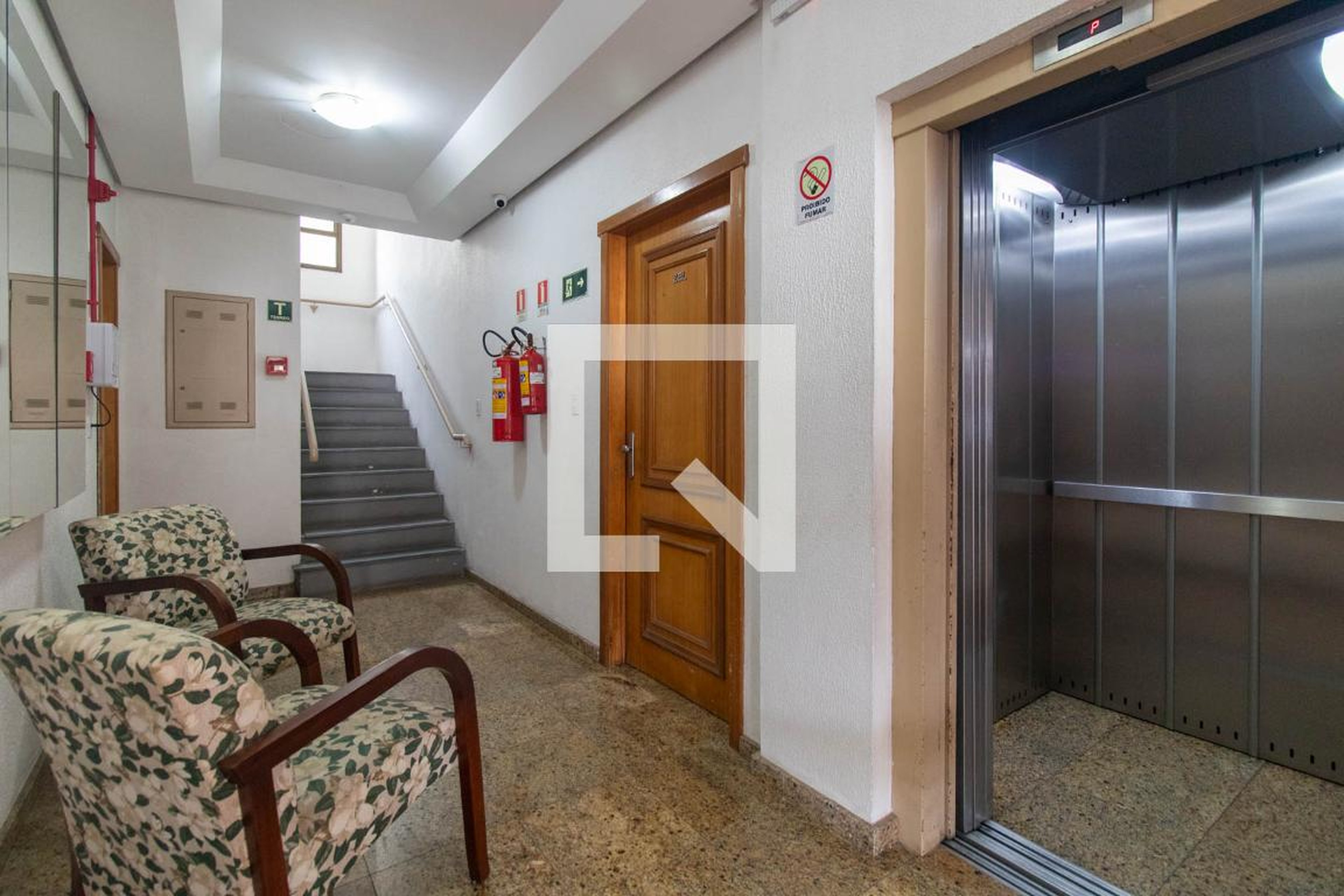 Hall - null