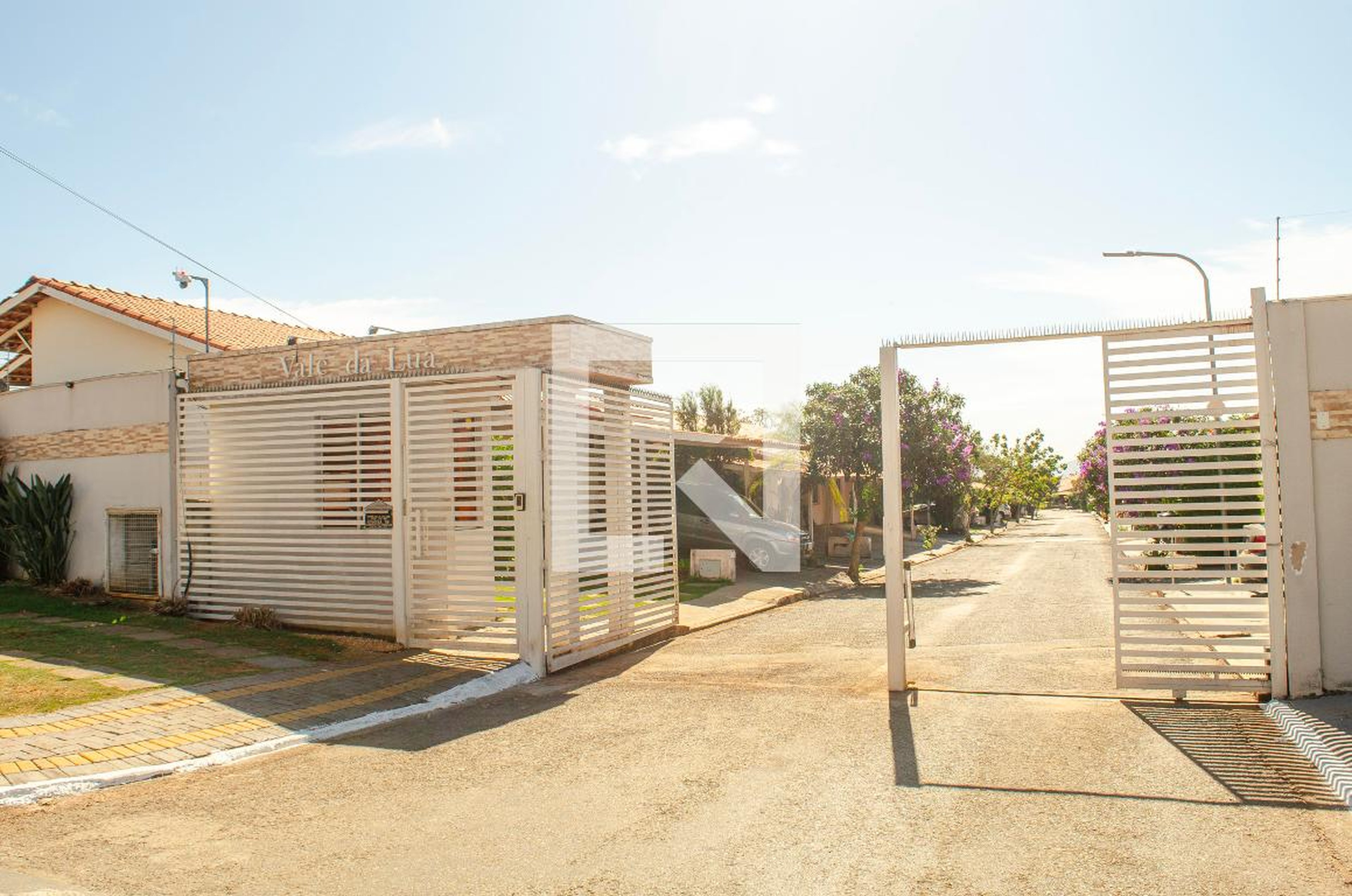 Fachada Condomínio Vale da Lua