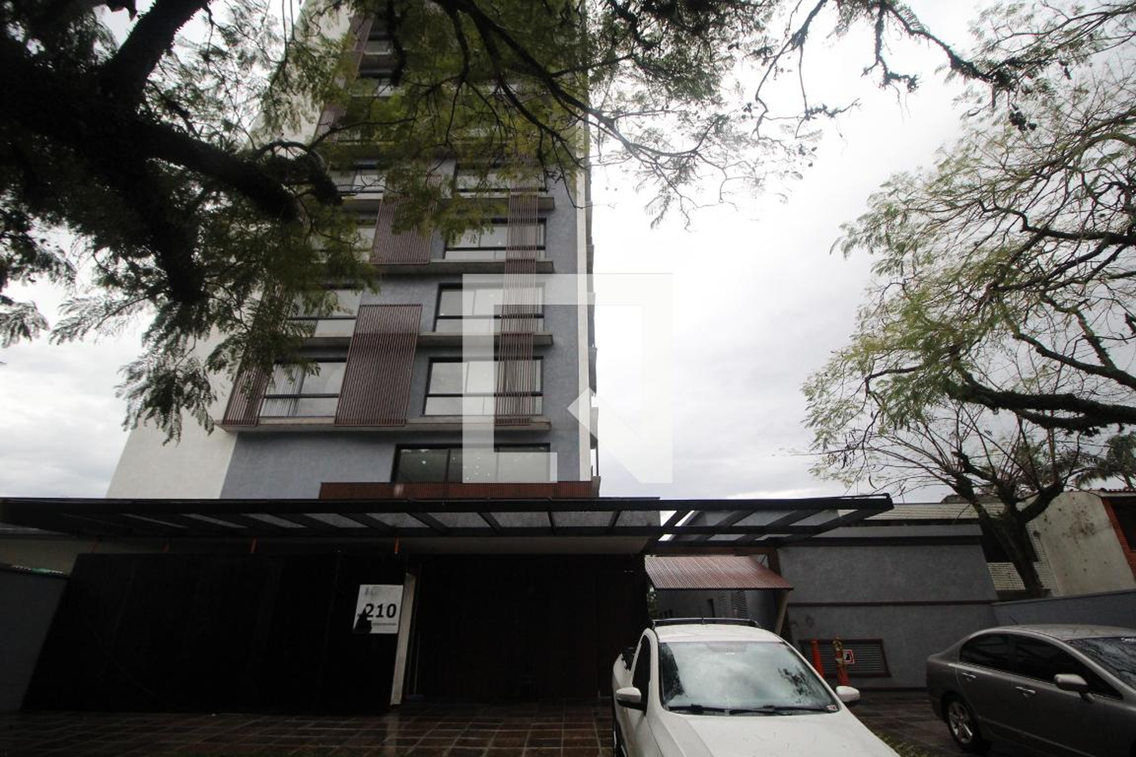 Fachada Condomínio em Rua Dom Diogo de Souza, 210