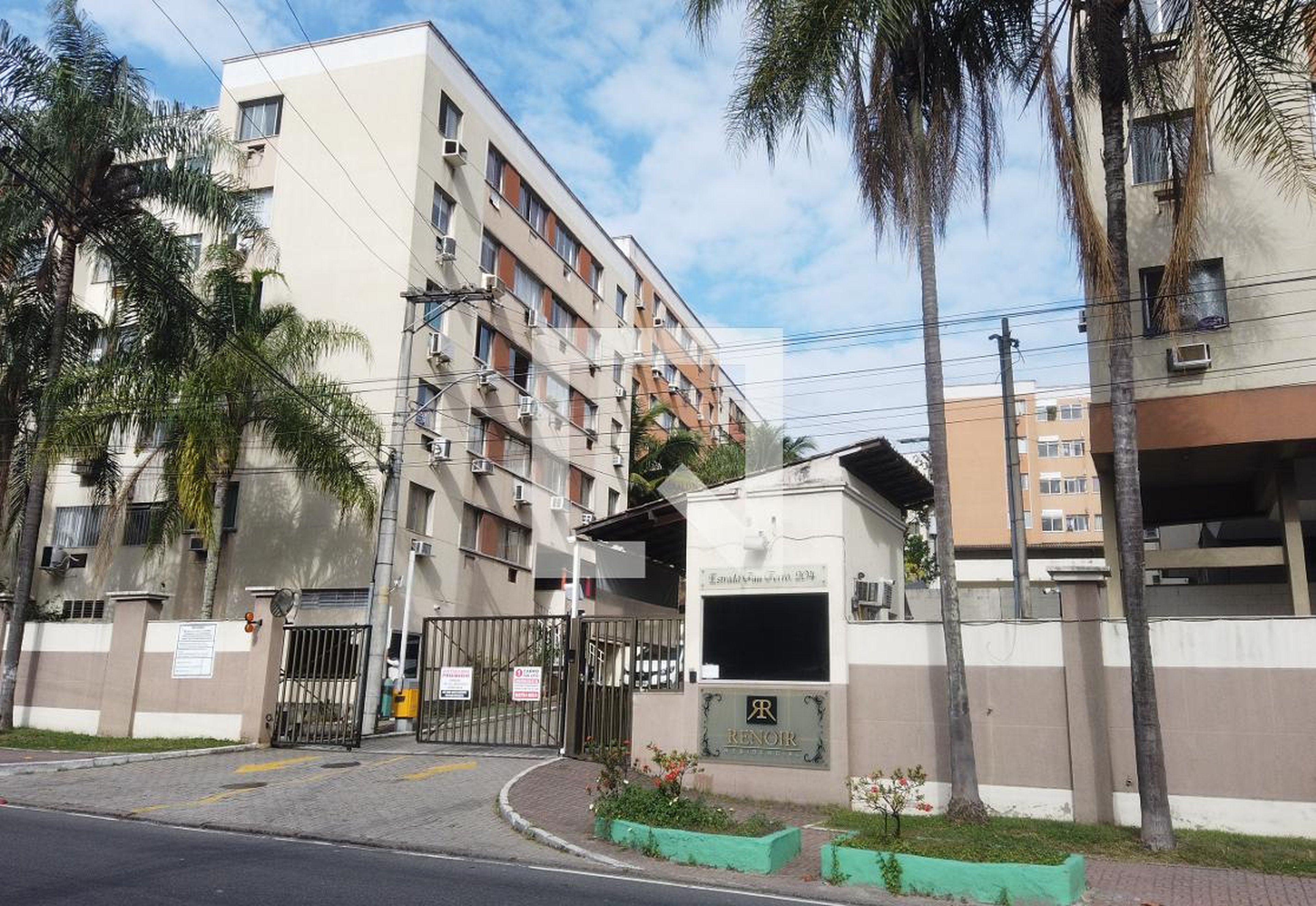 Fachada Residencial Renoir
