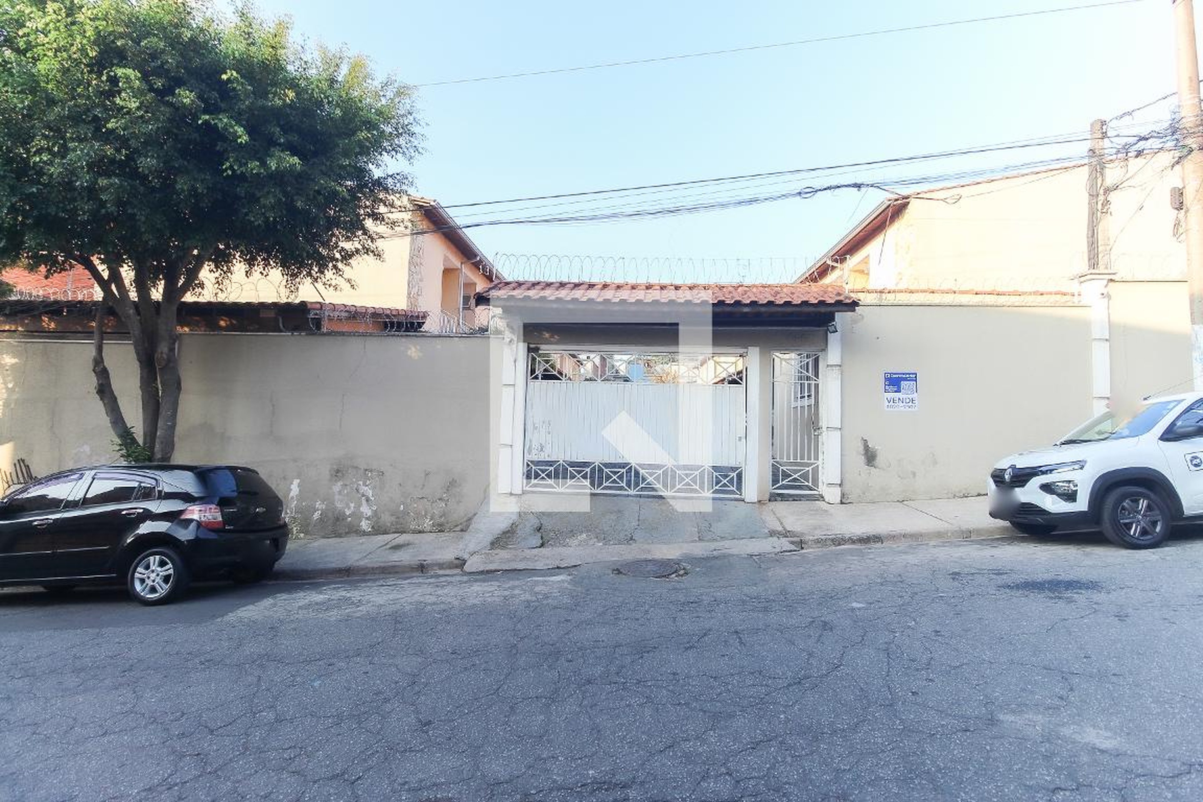 Fachada Condomínio em Rua Jiparaná, 744