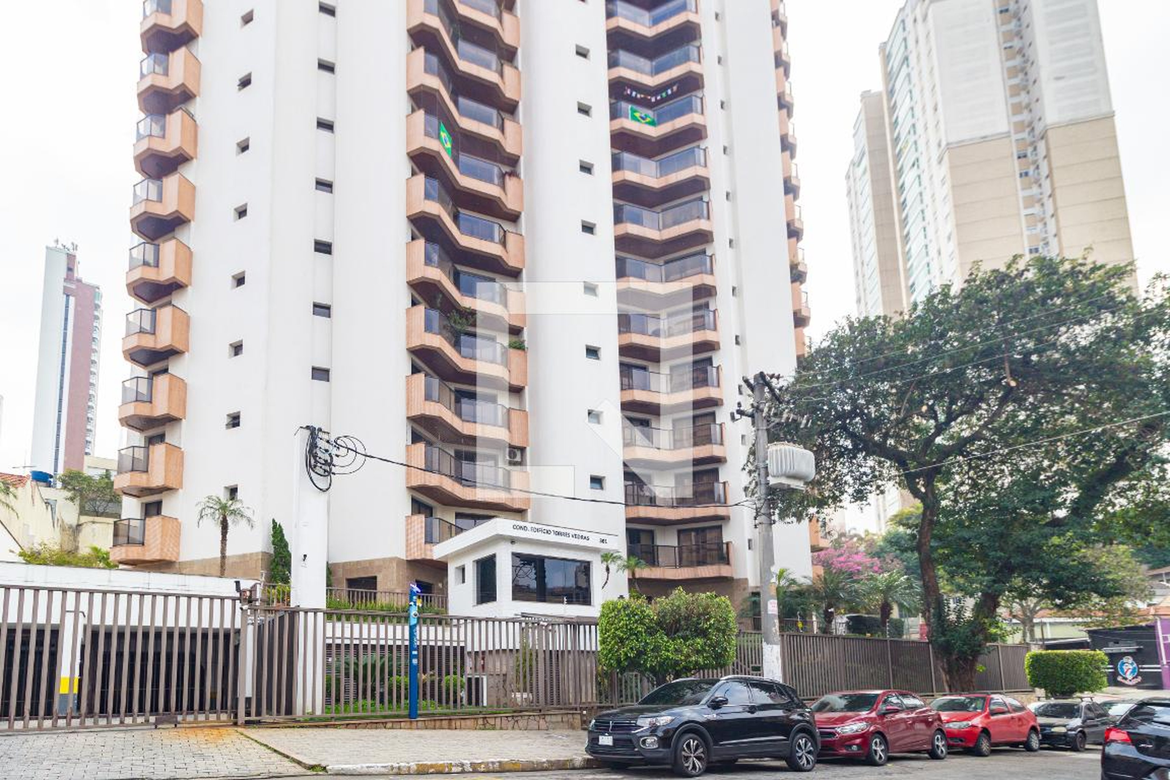 Fachada Condomínio Torres Vedras