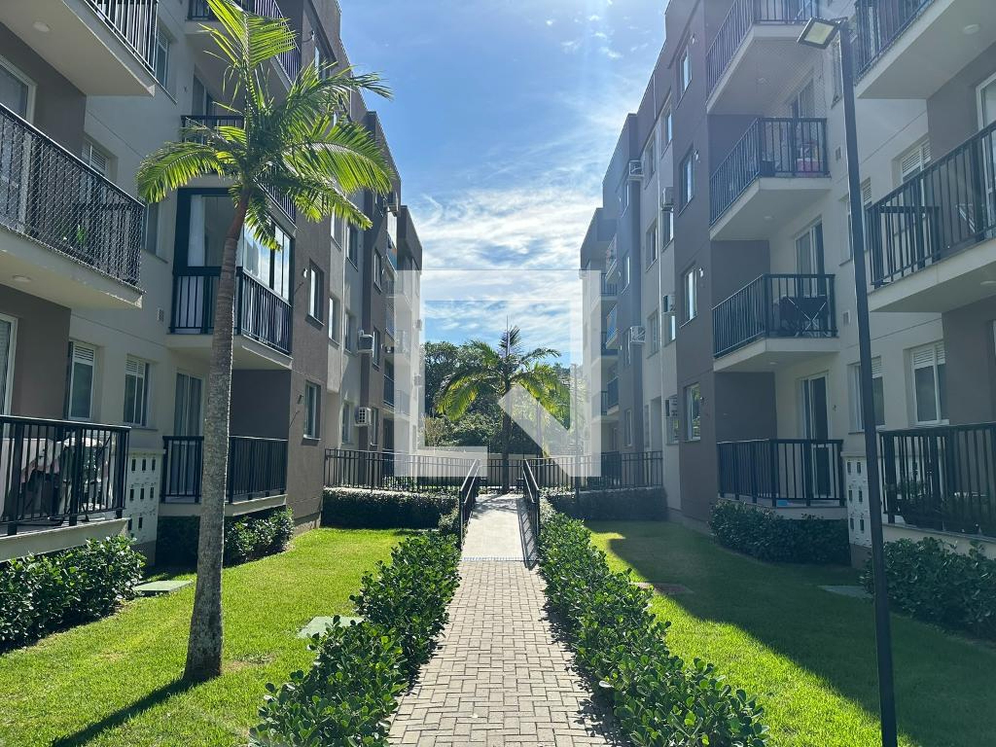 Fachada Residencial Verde Vale